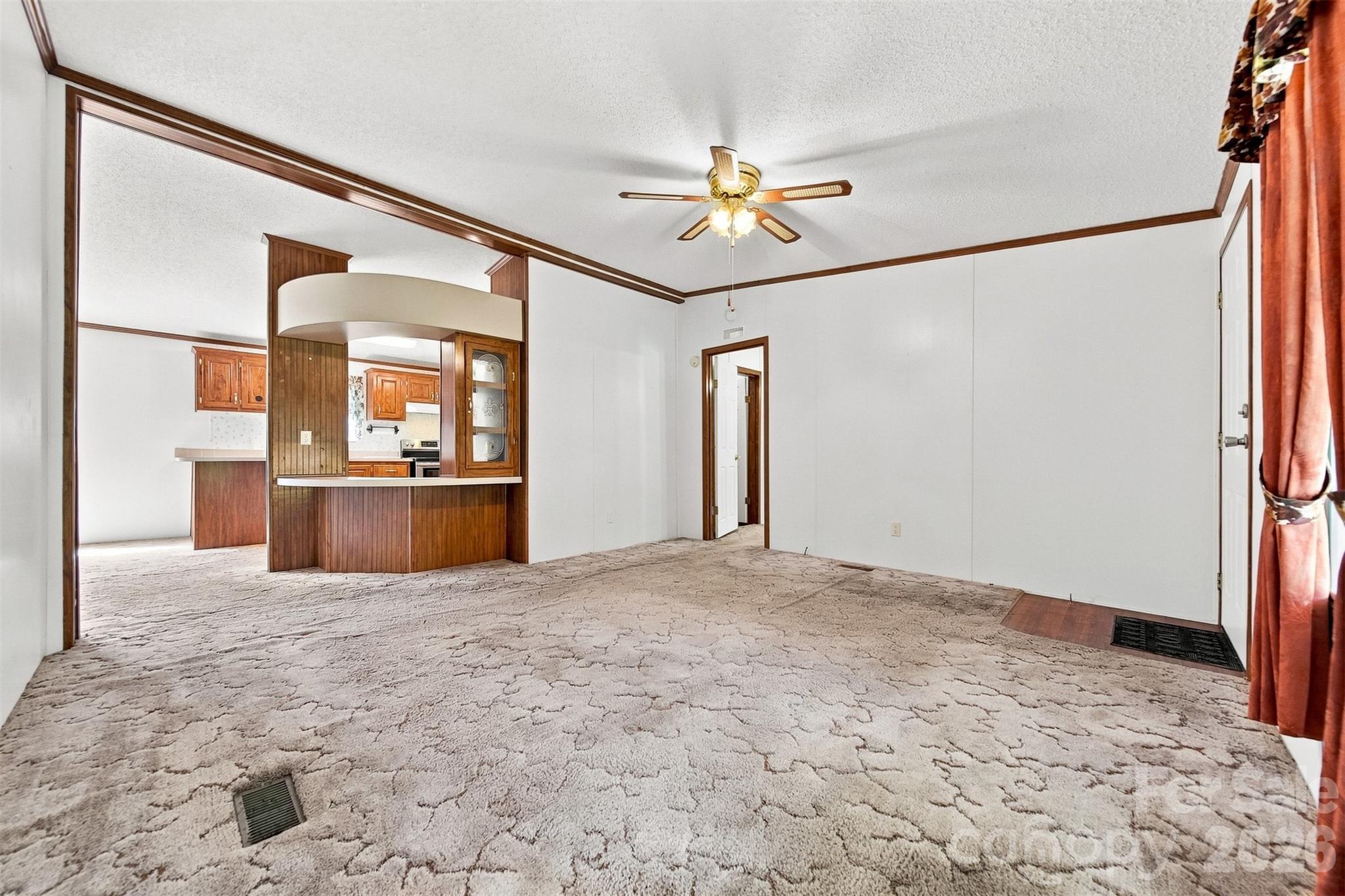 3408 Landis Lane Property Photo 5