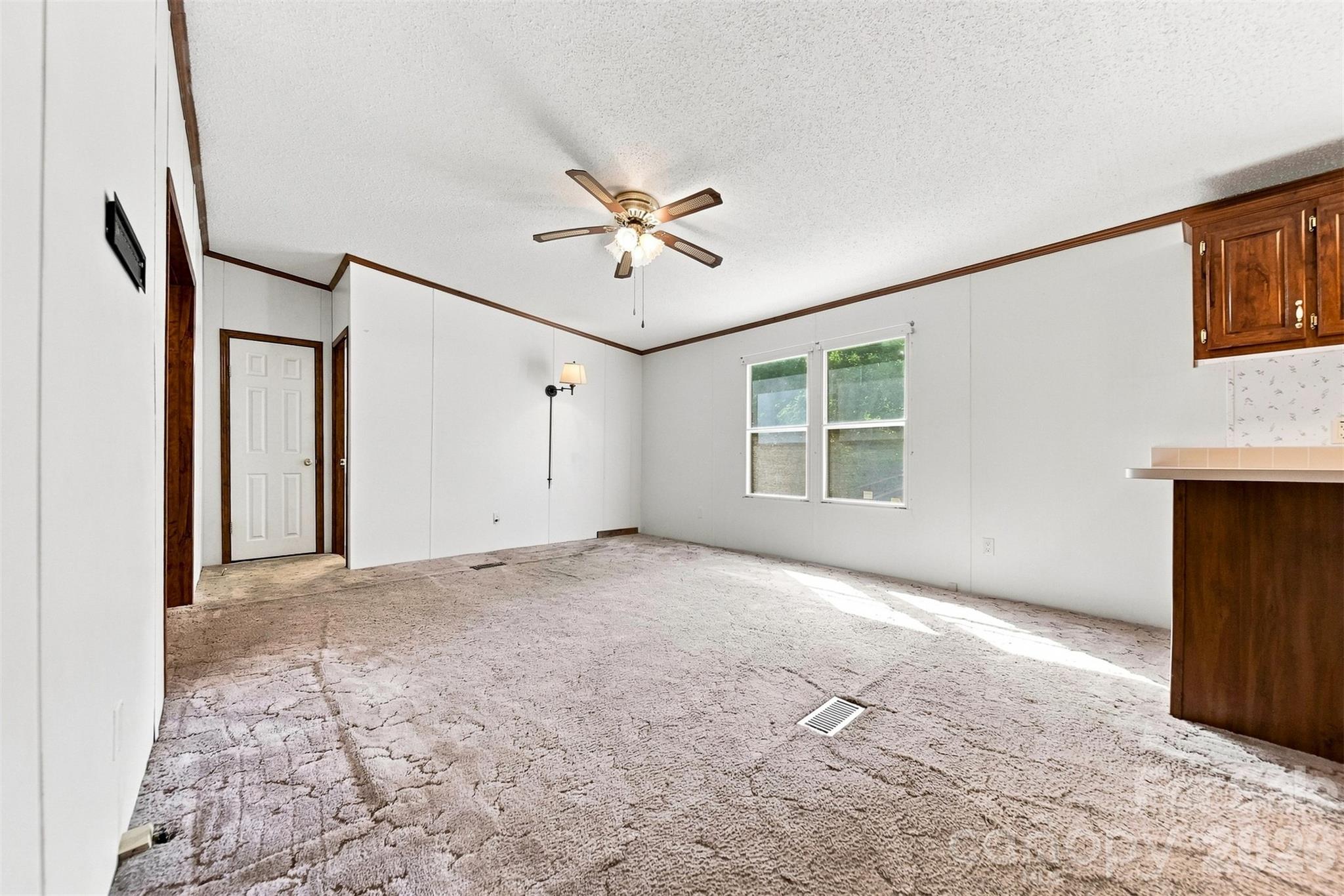 3408 Landis Lane Property Photo 7