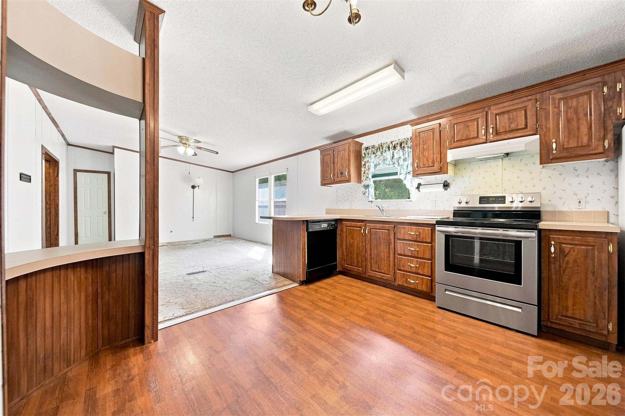 3408 Landis Lane Property Photo 13
