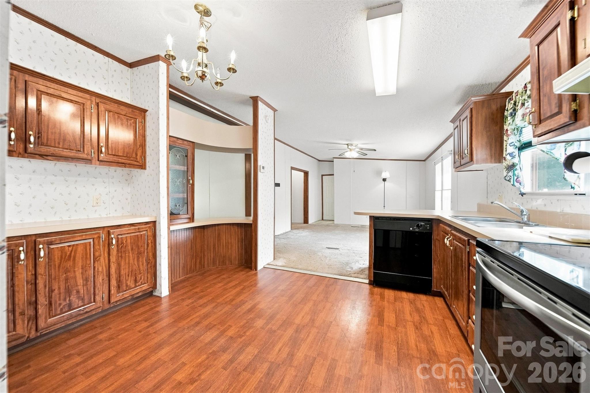 3408 Landis Lane Property Photo 14