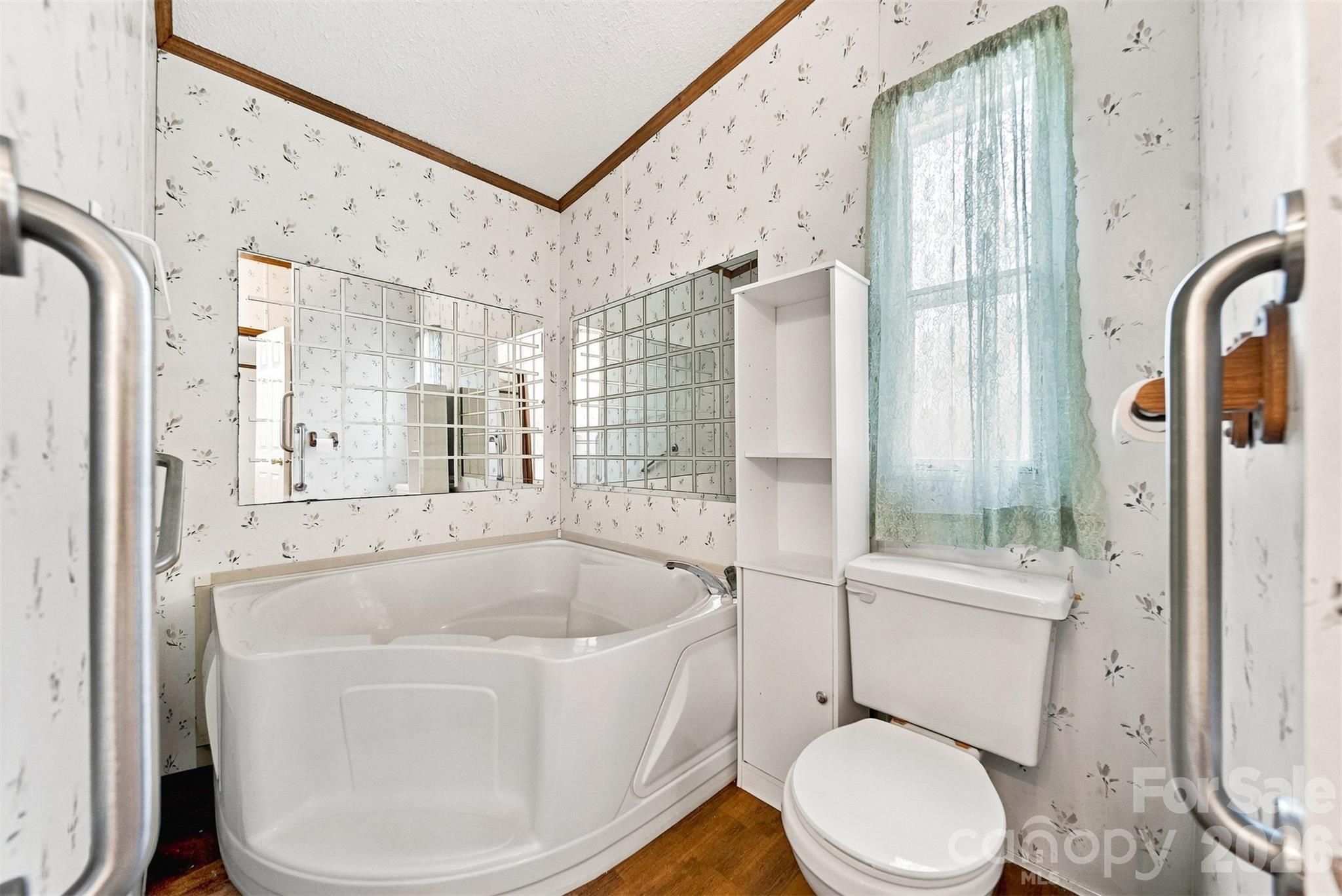 3408 Landis Lane Property Photo 18