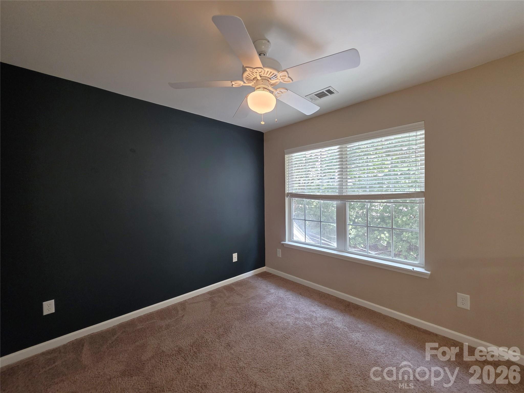 360 Tidmarsh Court Property Photo 12