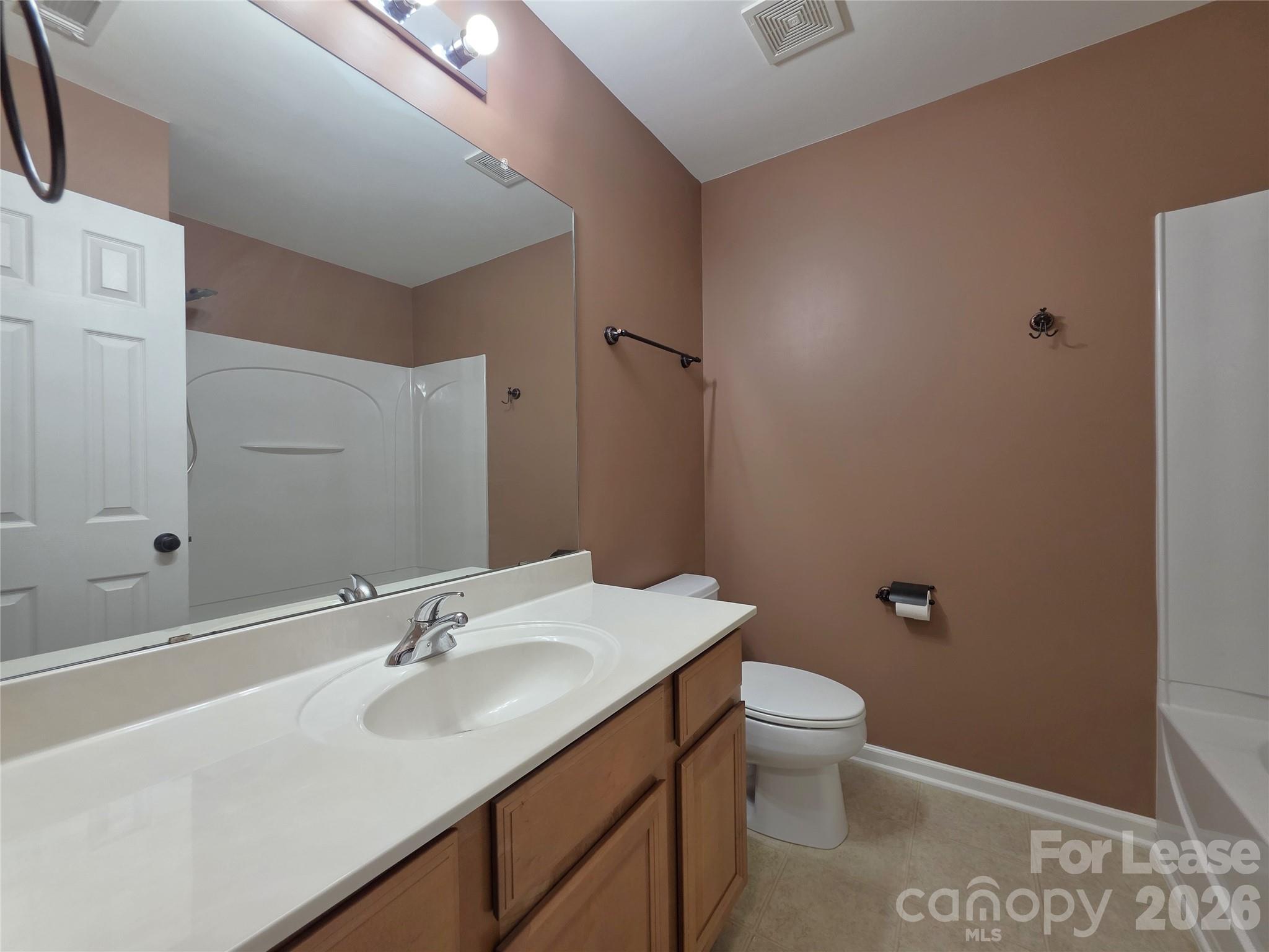 360 Tidmarsh Court Property Photo 15