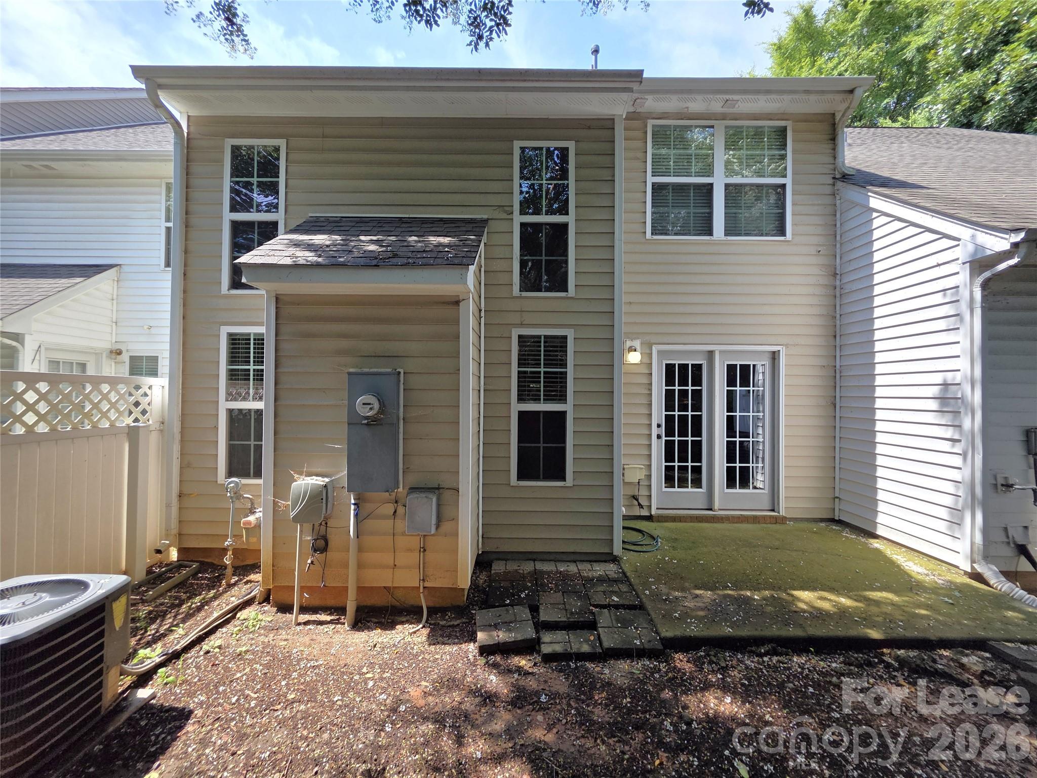 360 Tidmarsh Court Property Photo 21