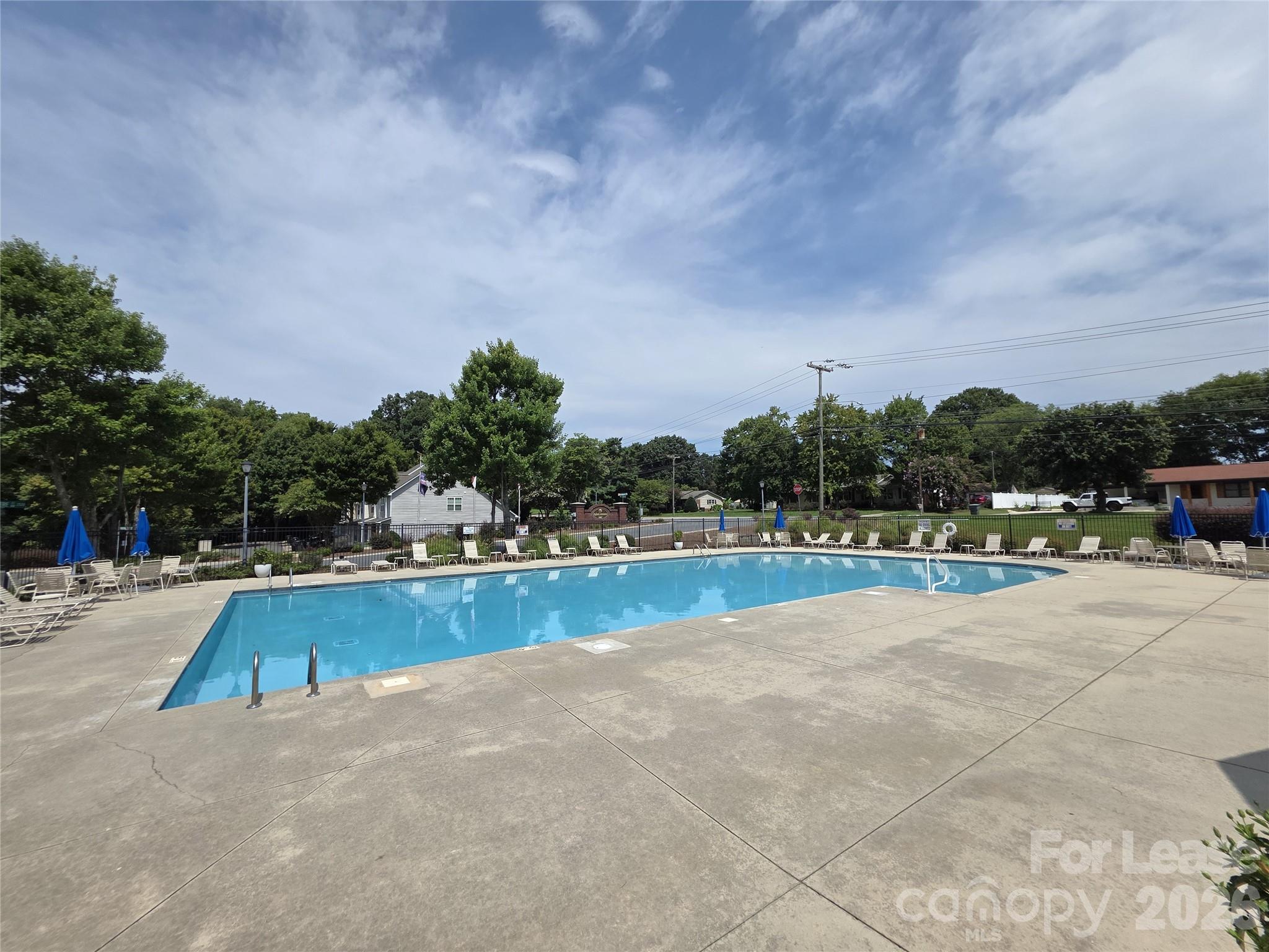 360 Tidmarsh Court Property Photo 22