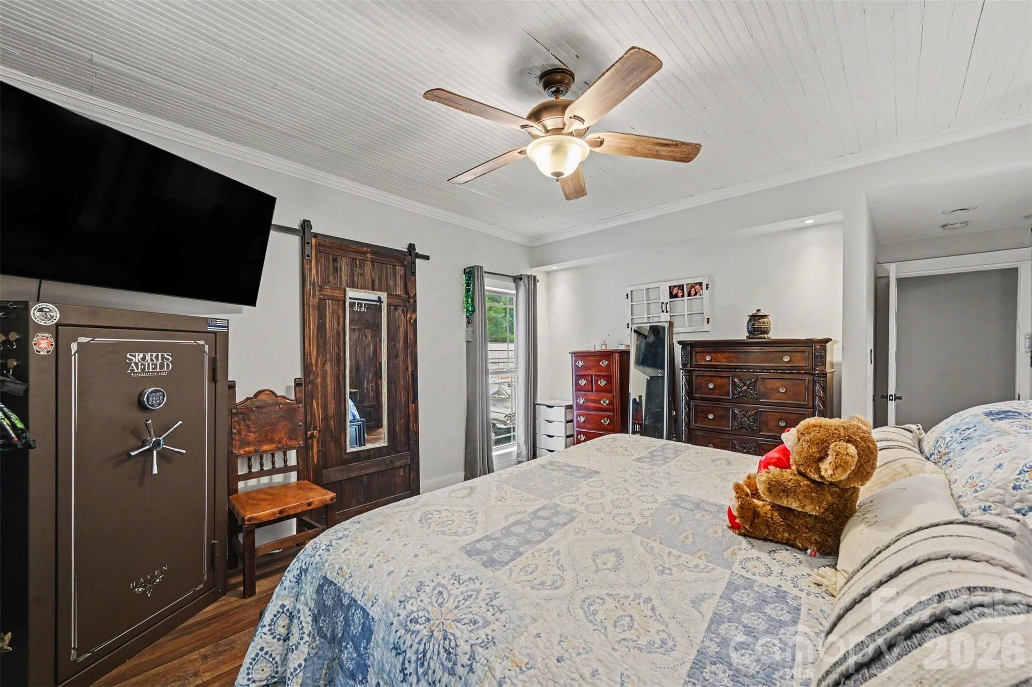 106 Guffey Road Property Photo 13