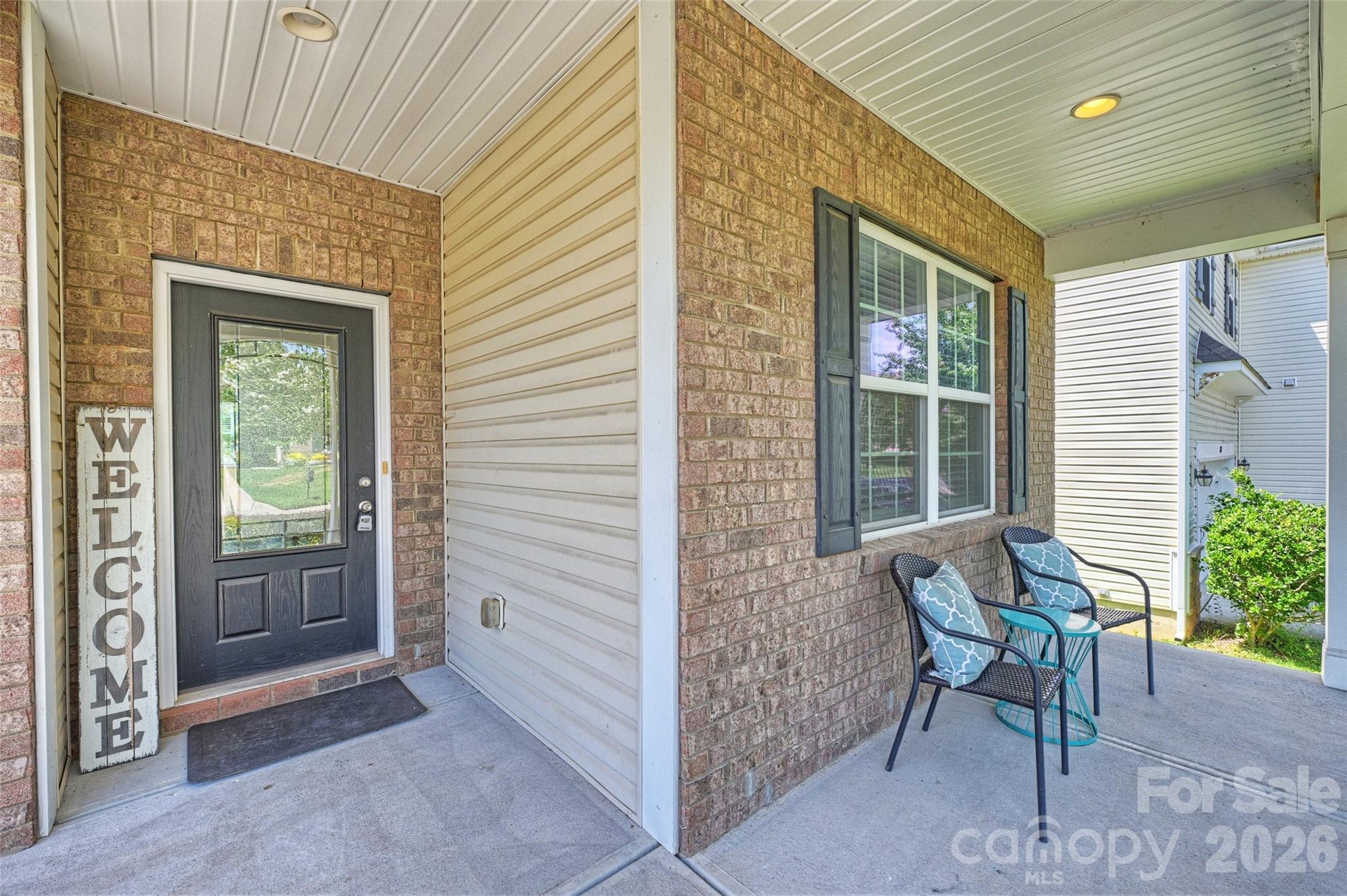 6211 Kilchurn Drive Property Photo 2