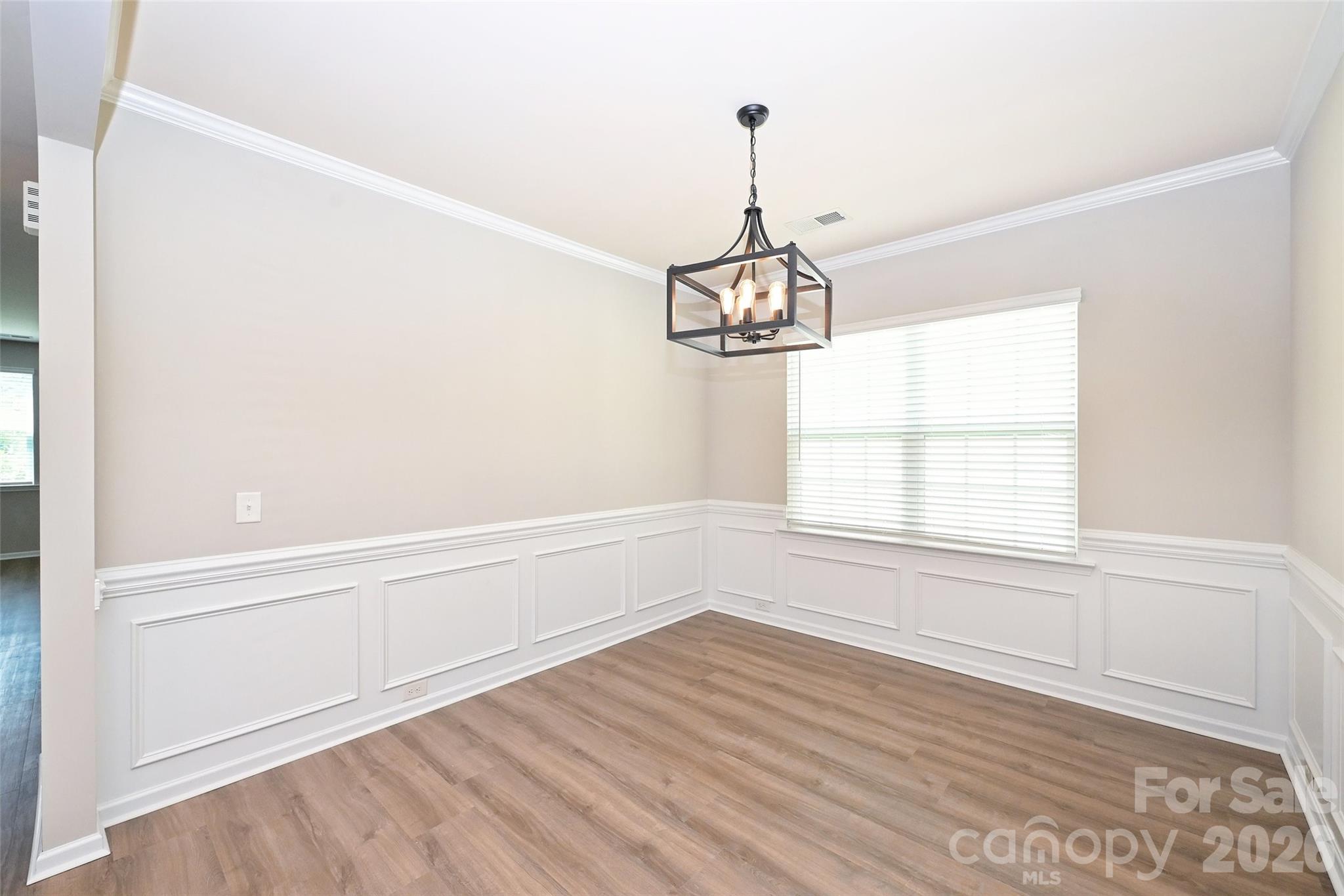 6211 Kilchurn Drive Property Photo 10