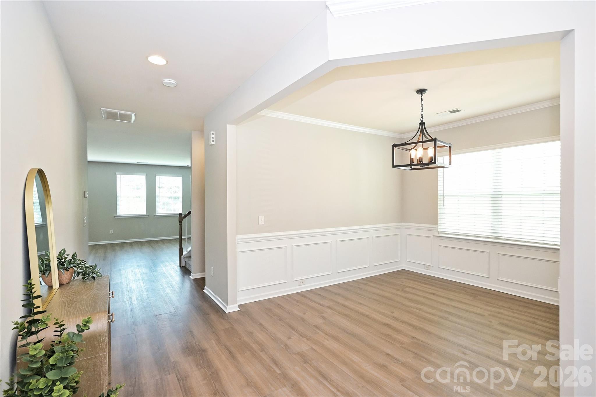 6211 Kilchurn Drive Property Photo 12