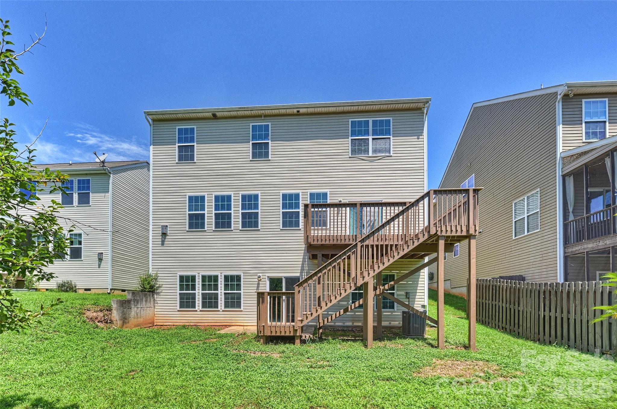 6211 Kilchurn Drive Property Photo 42