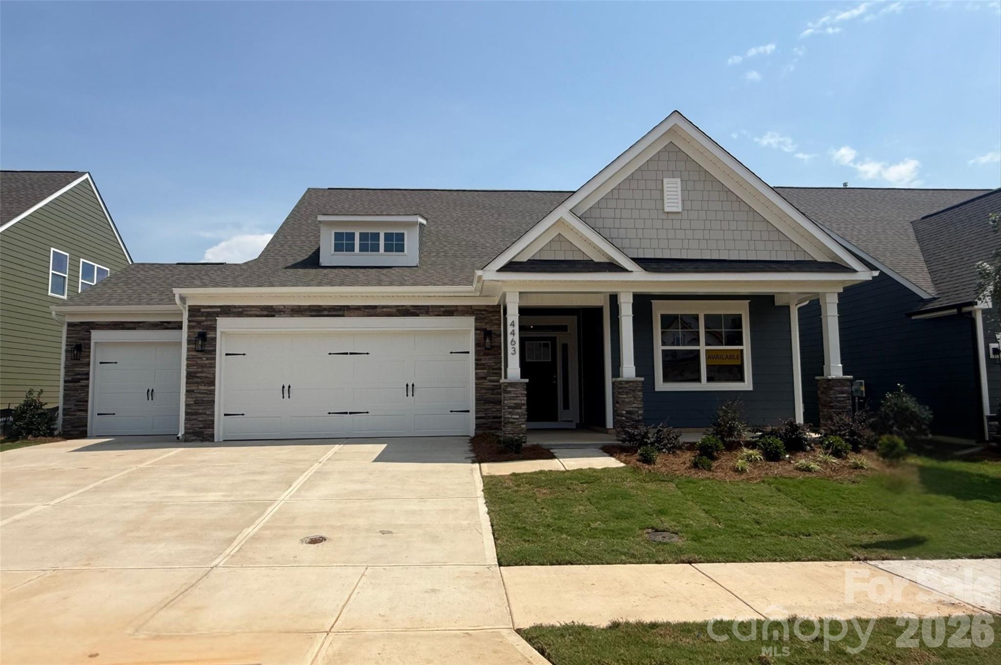 4463 Blue Mound Court Property Photo 2