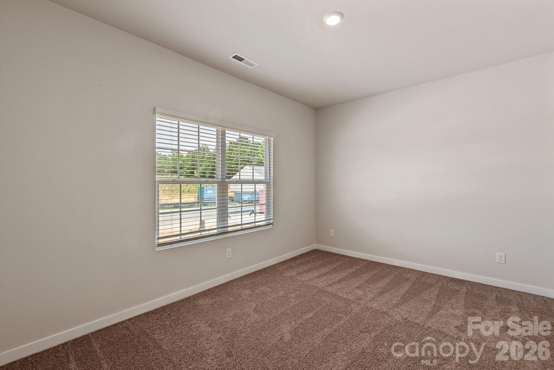 1121 Elyan Street Property Photo 12