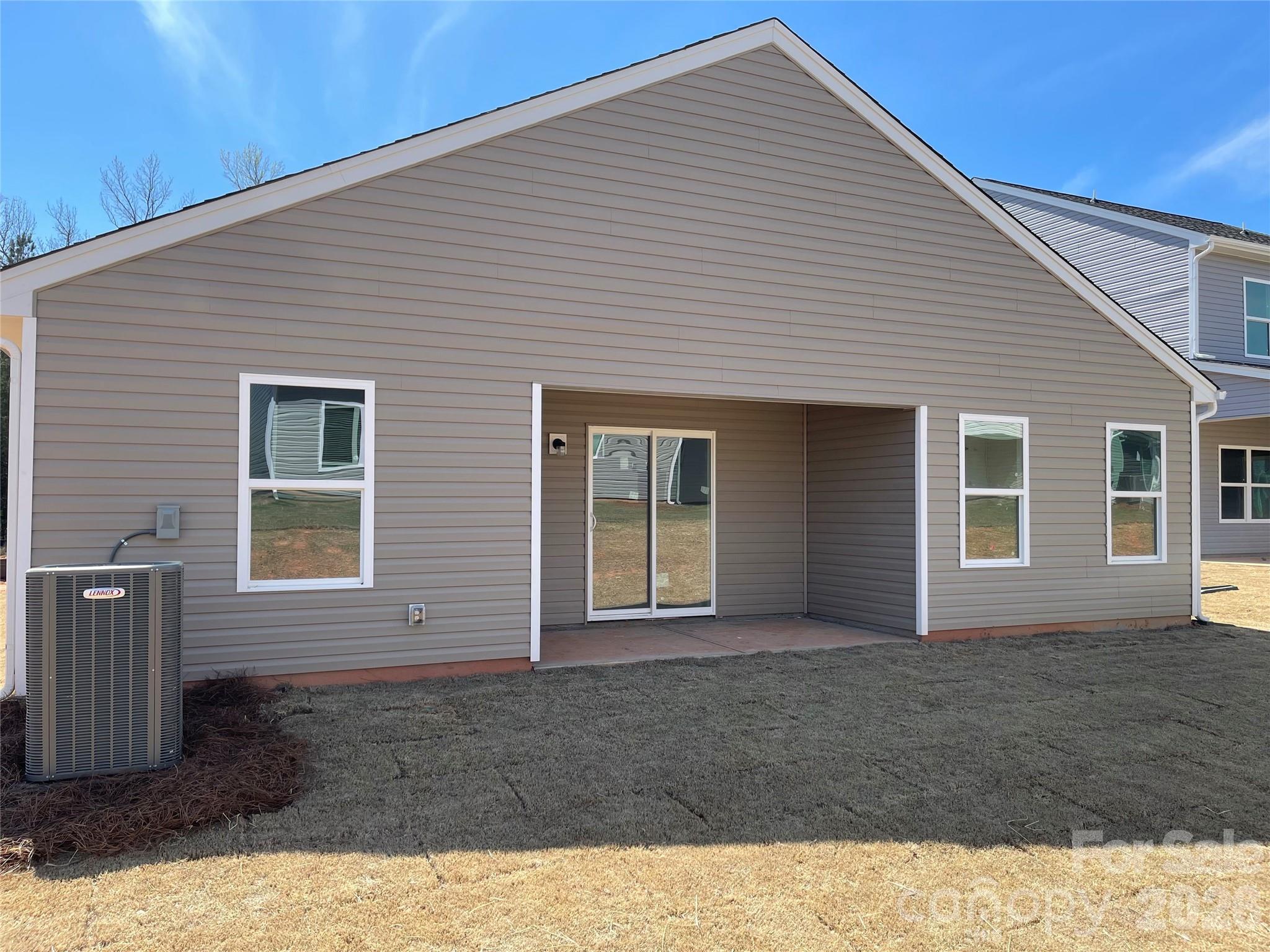 1121 Elyan Street Property Photo 15