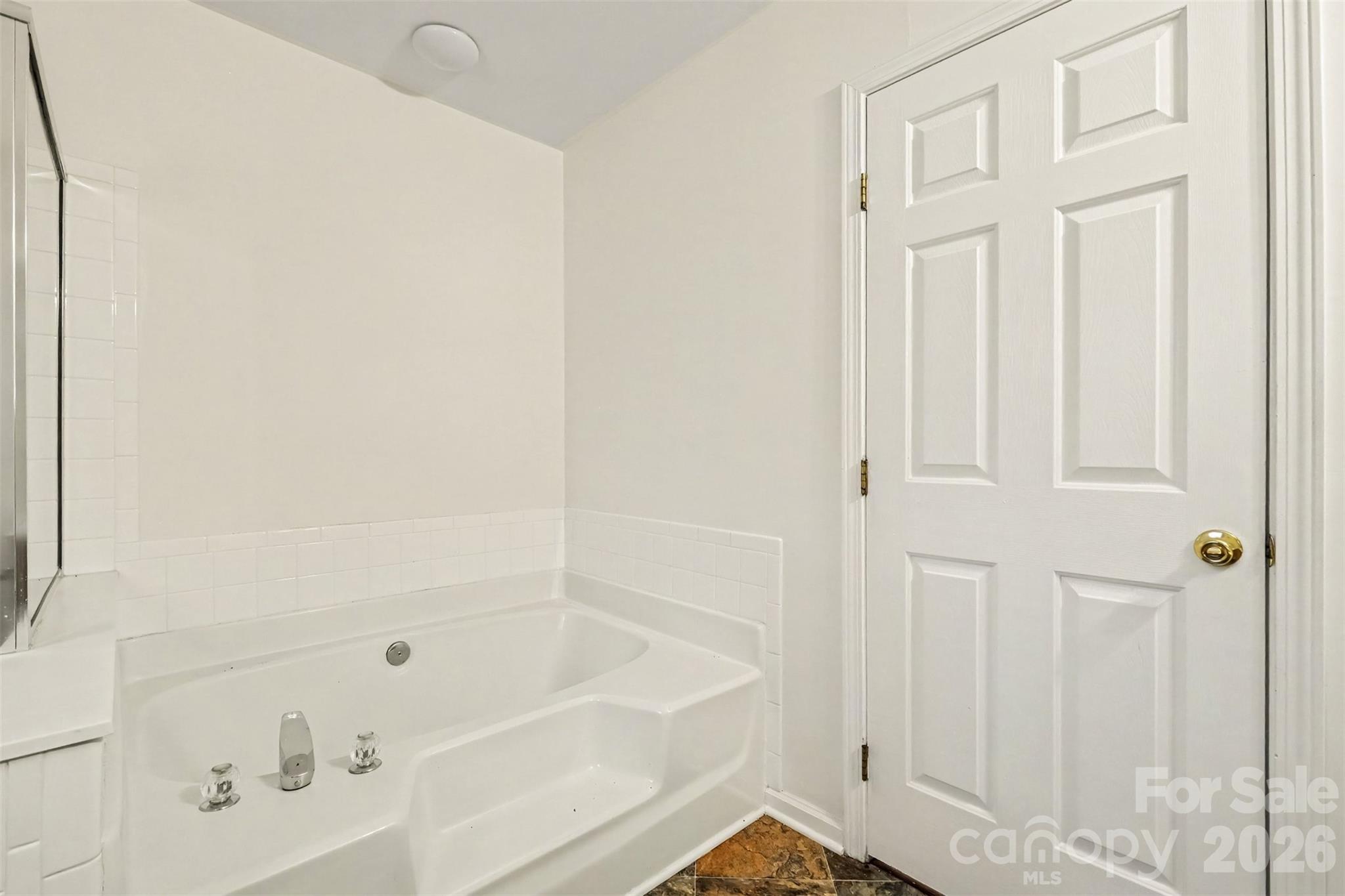 11938 Harmon Lane Property Photo 9