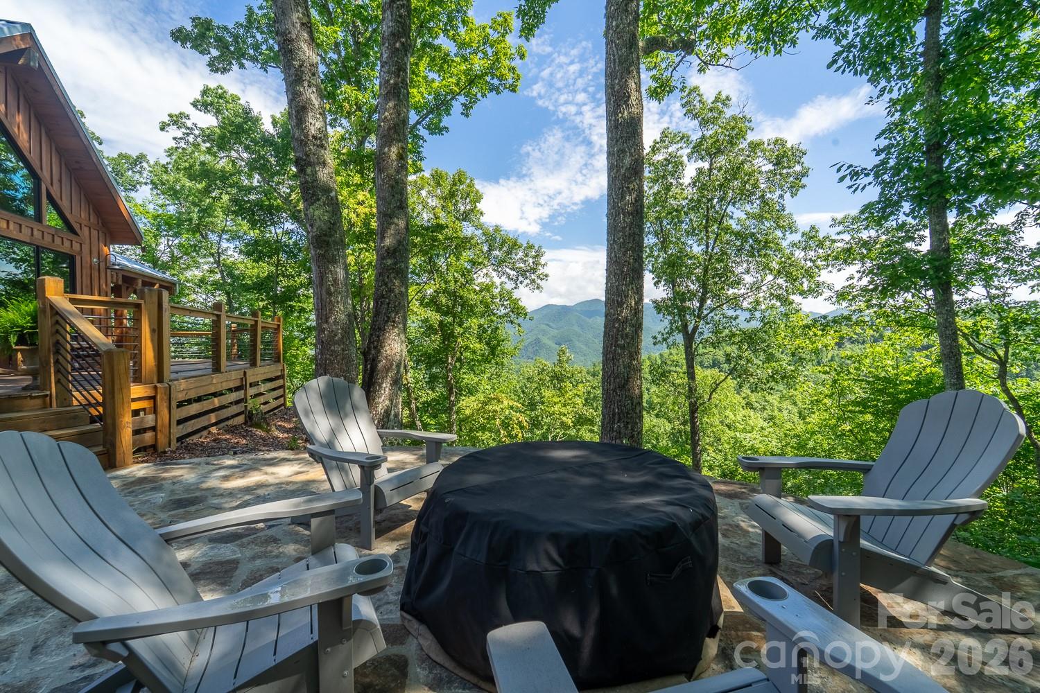 444 Look Out Point Property Photo 43