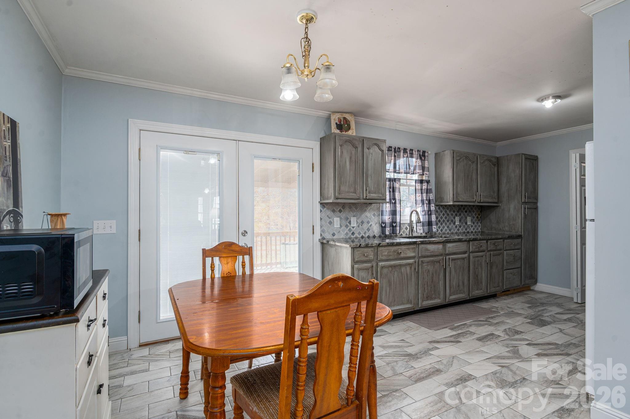 1011 Lester Trail Property Photo 15