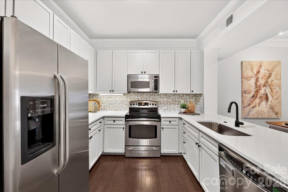 721 Governor Morrison Street 526 Property Photo 5