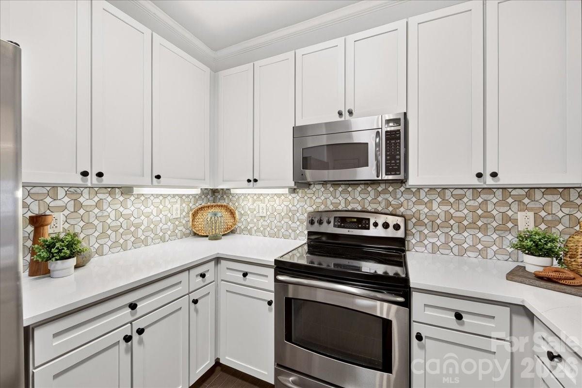 721 Governor Morrison Street 526 Property Photo 8