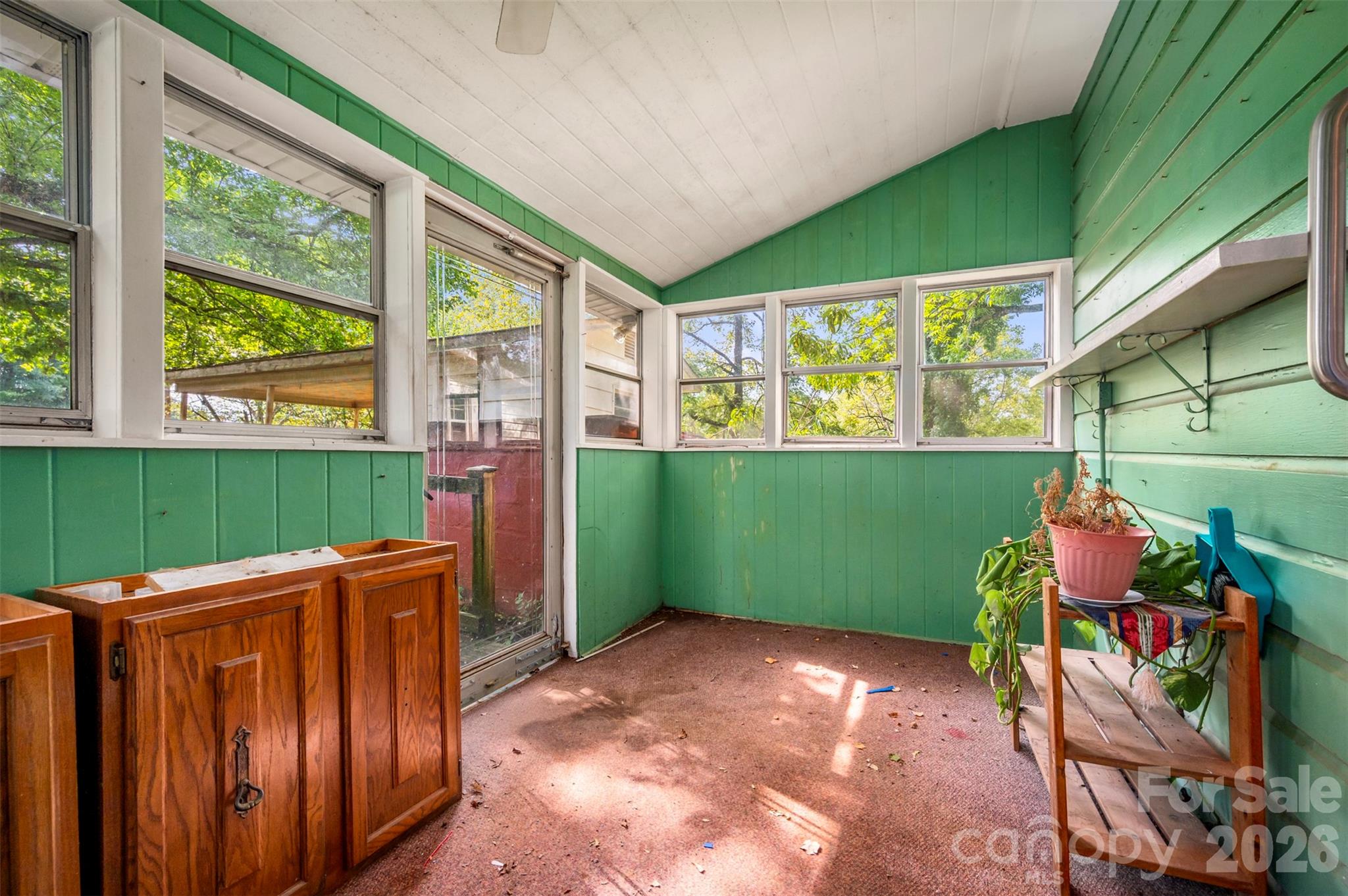 2300 Whitesides Road Property Photo 13