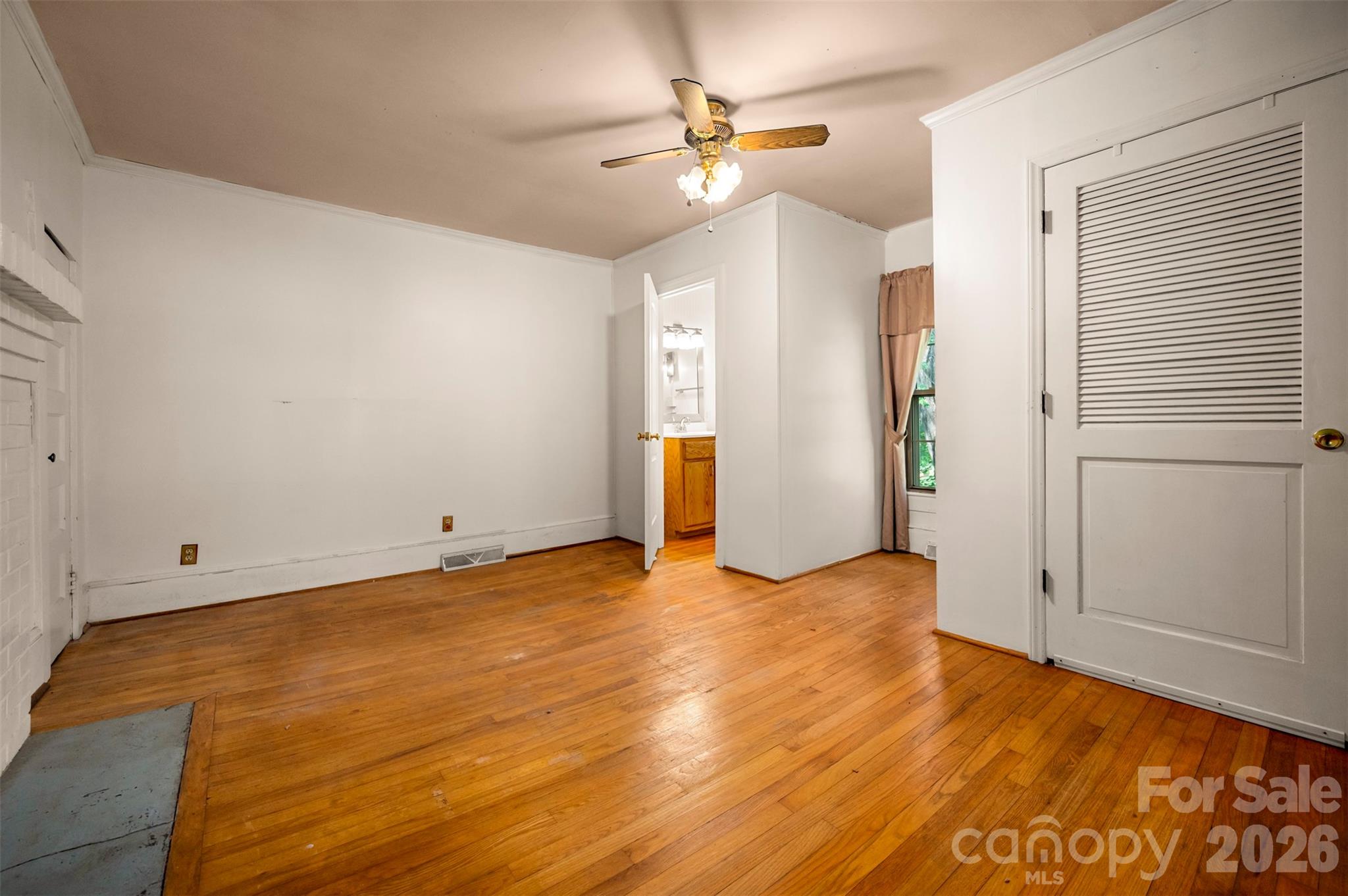 2300 Whitesides Road Property Photo 15