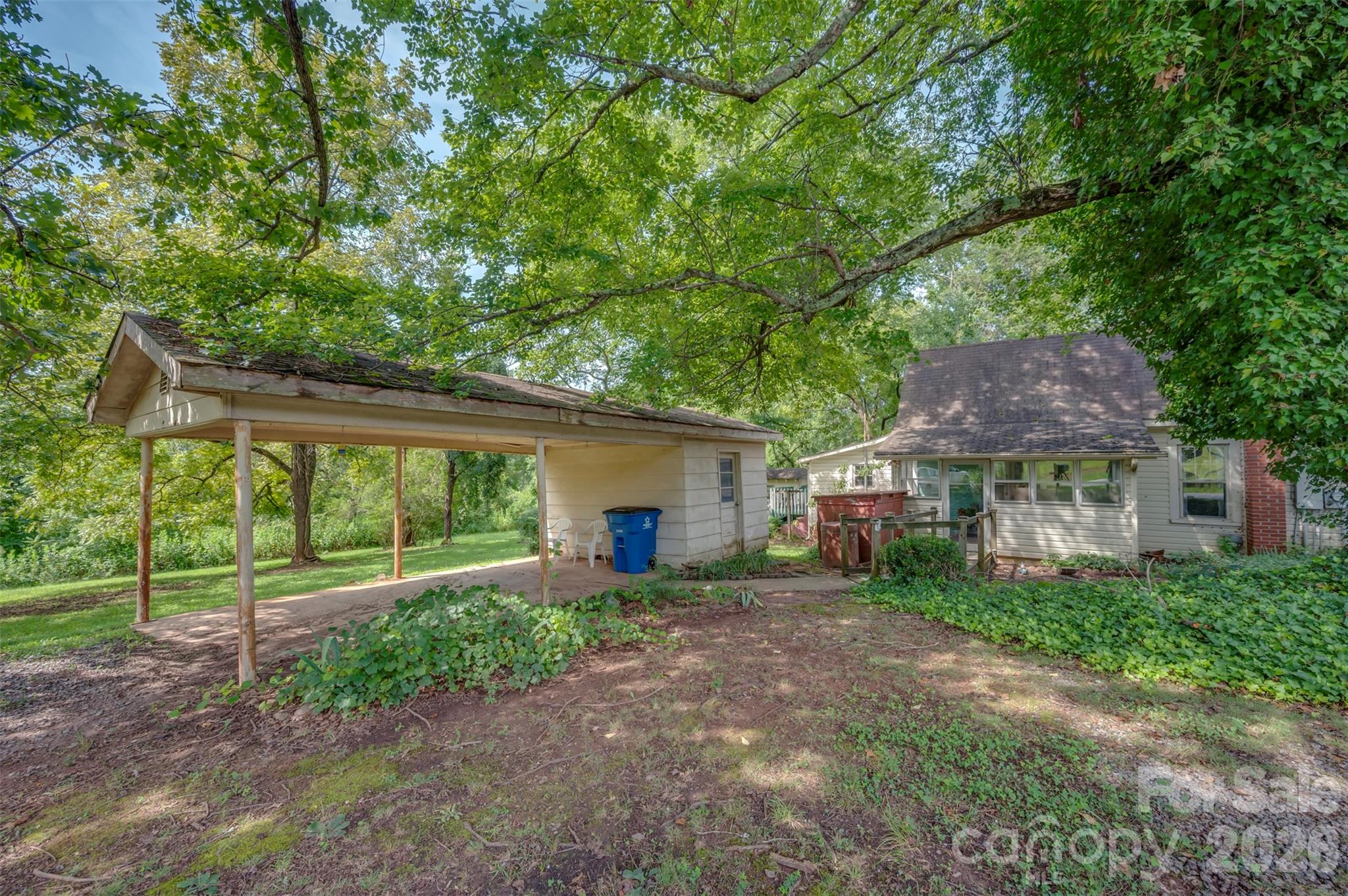 2300 Whitesides Road Property Photo 38