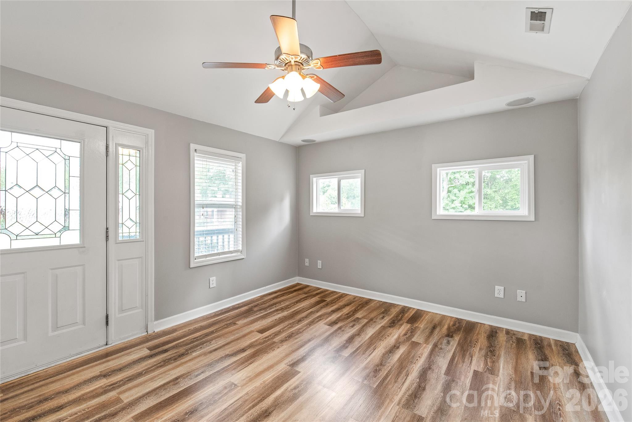 712 Cauthen Street Property Photo 6