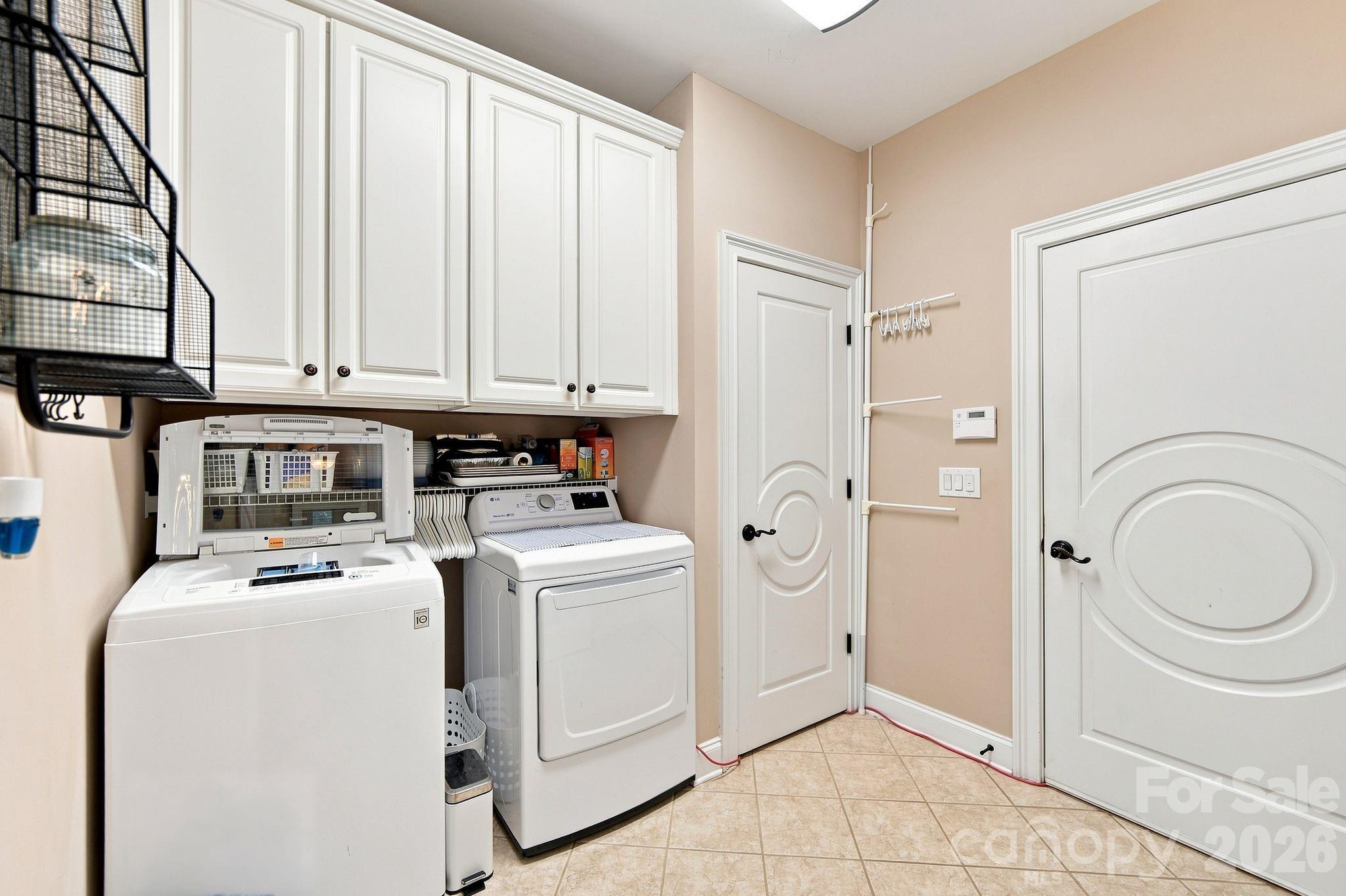 1001 Heritage Acres Drive Property Photo 20