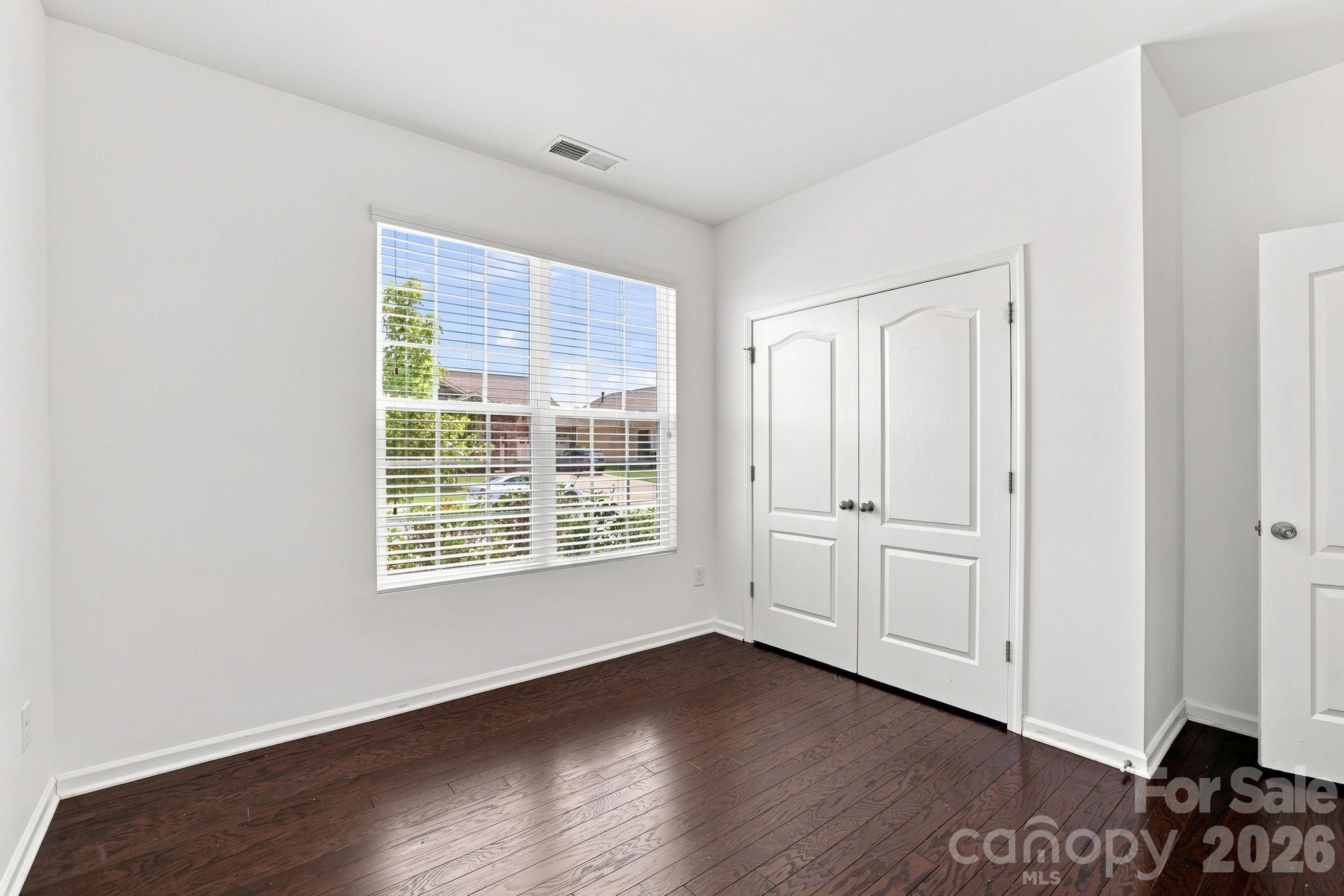 4247 Merrivale Drive Property Photo 5
