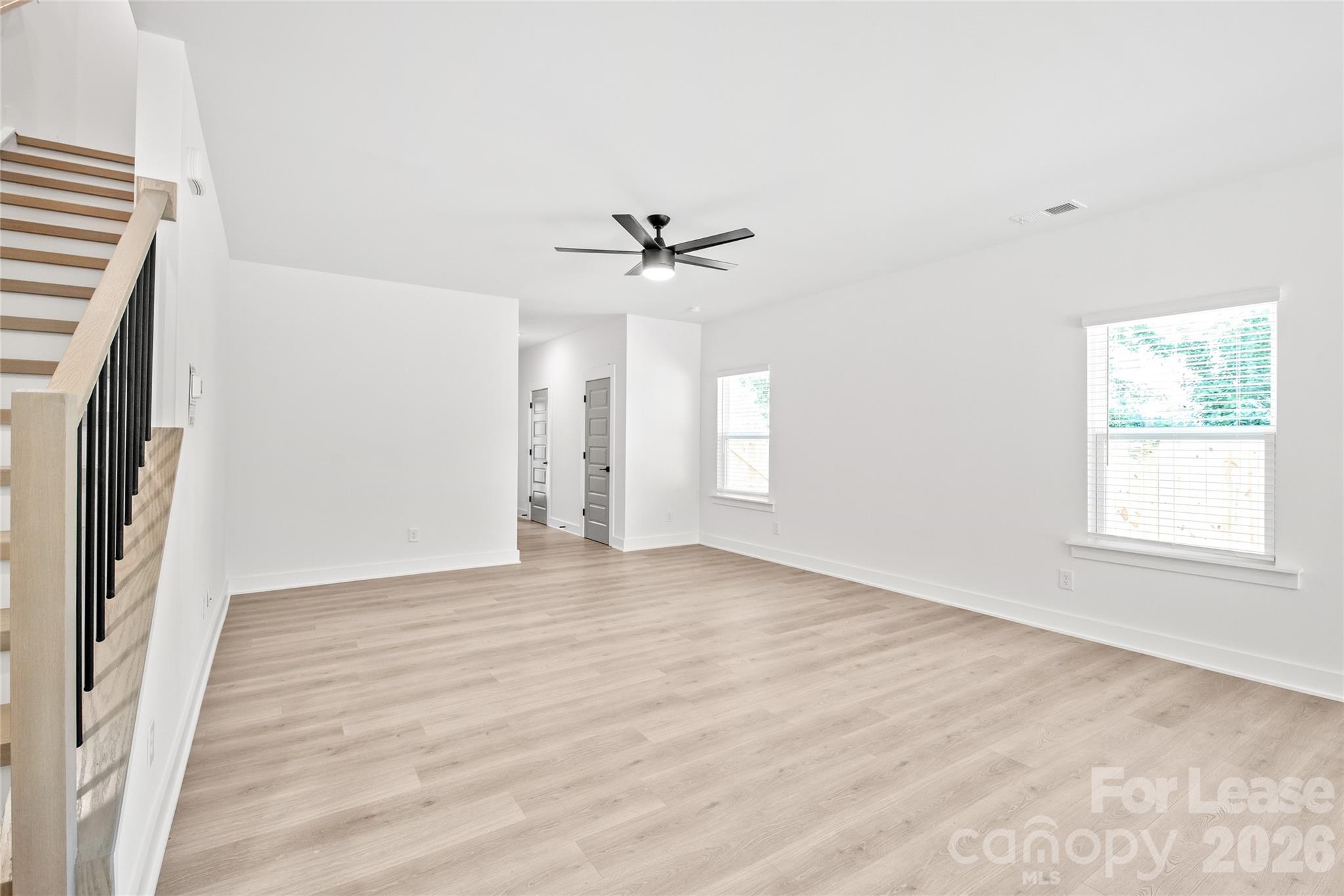 2007 Wilson Avenue Property Photo 8