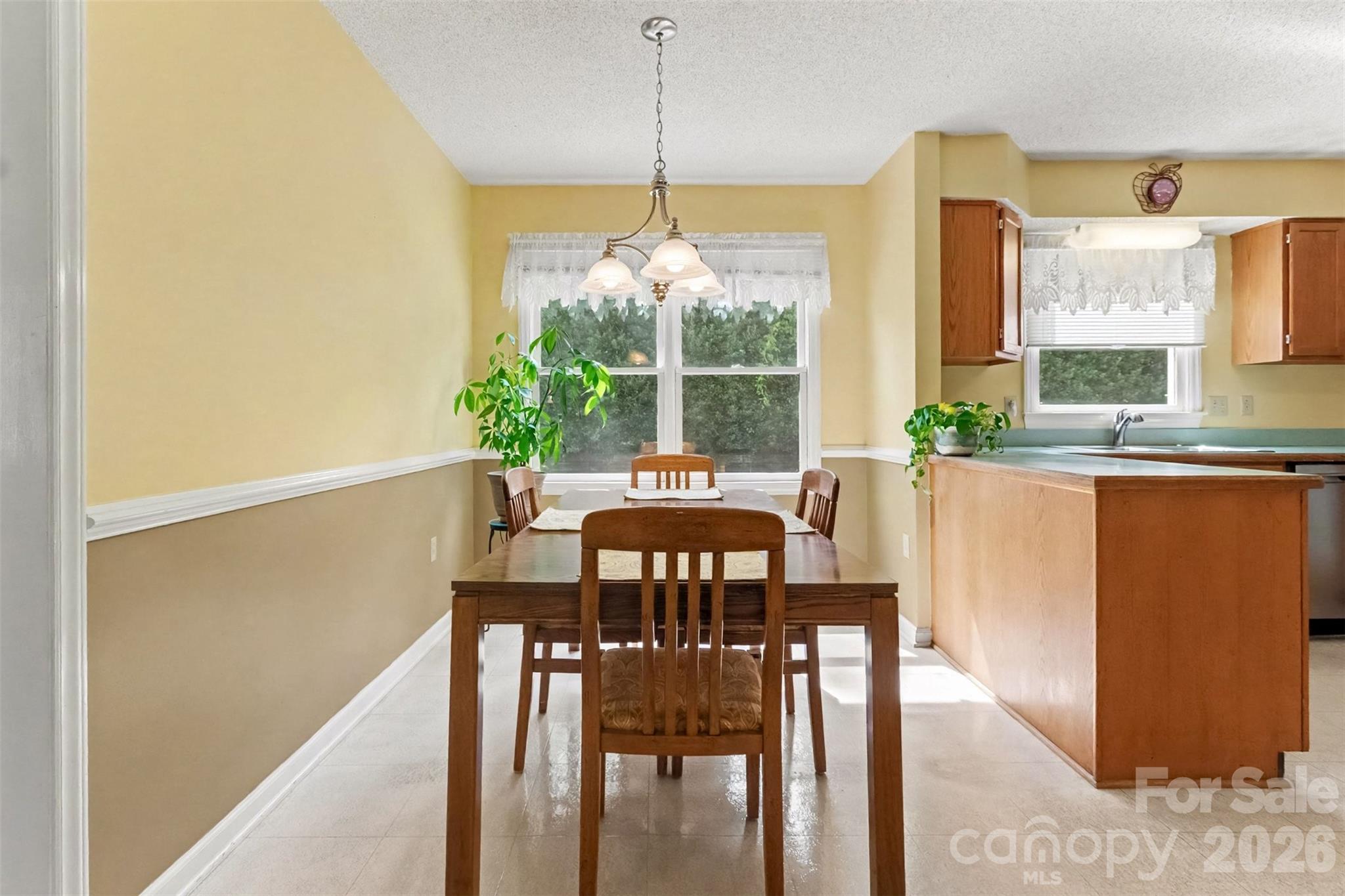 8741 Fieldgate Drive Property Photo 14