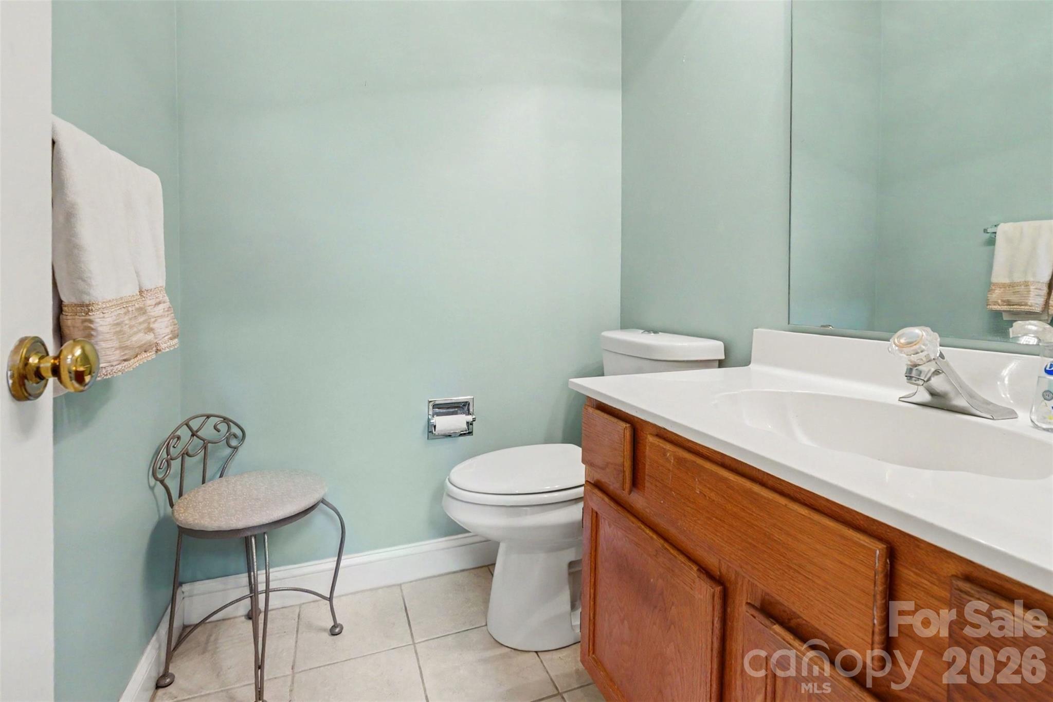 8741 Fieldgate Drive Property Photo 15