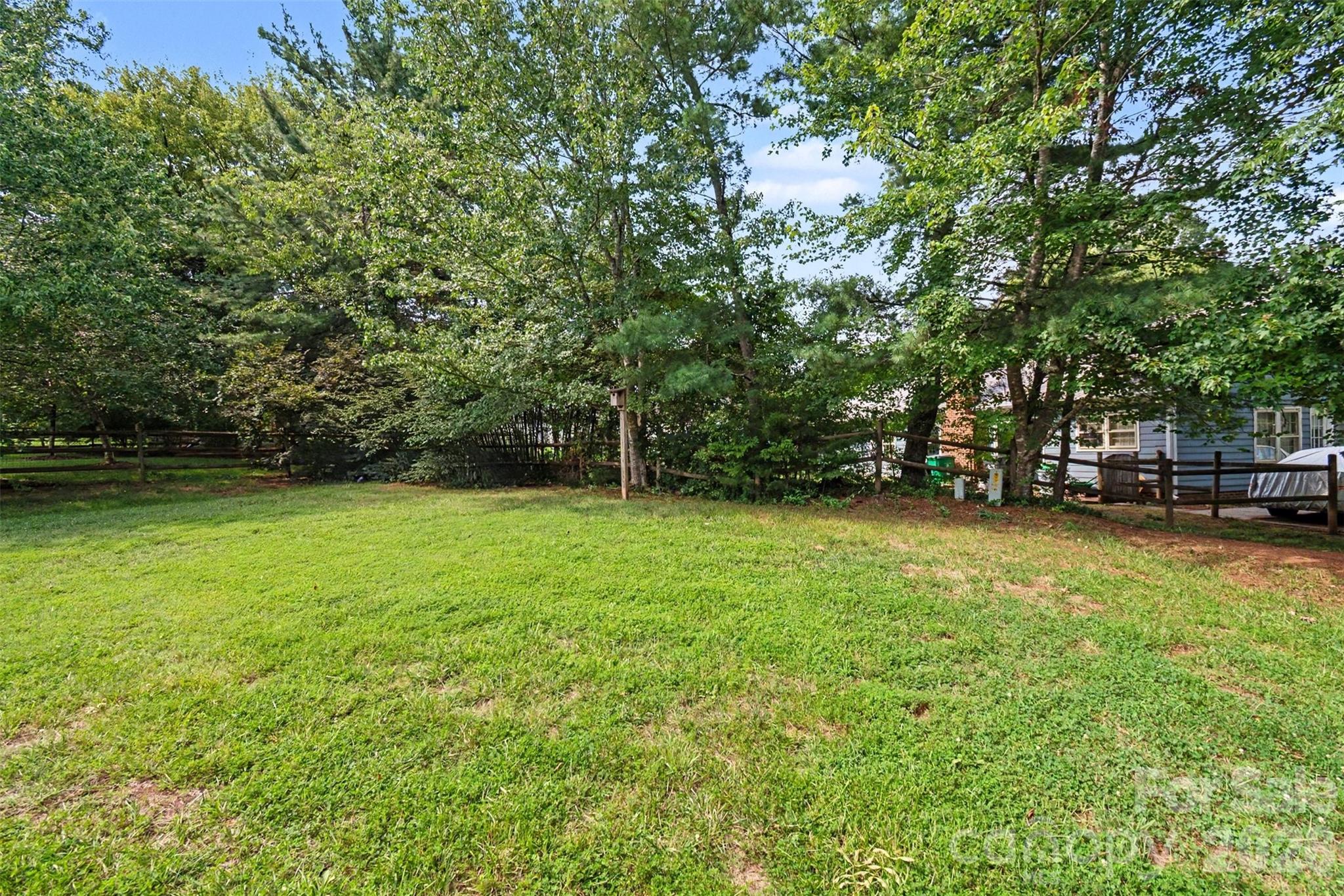 8741 Fieldgate Drive Property Photo 25