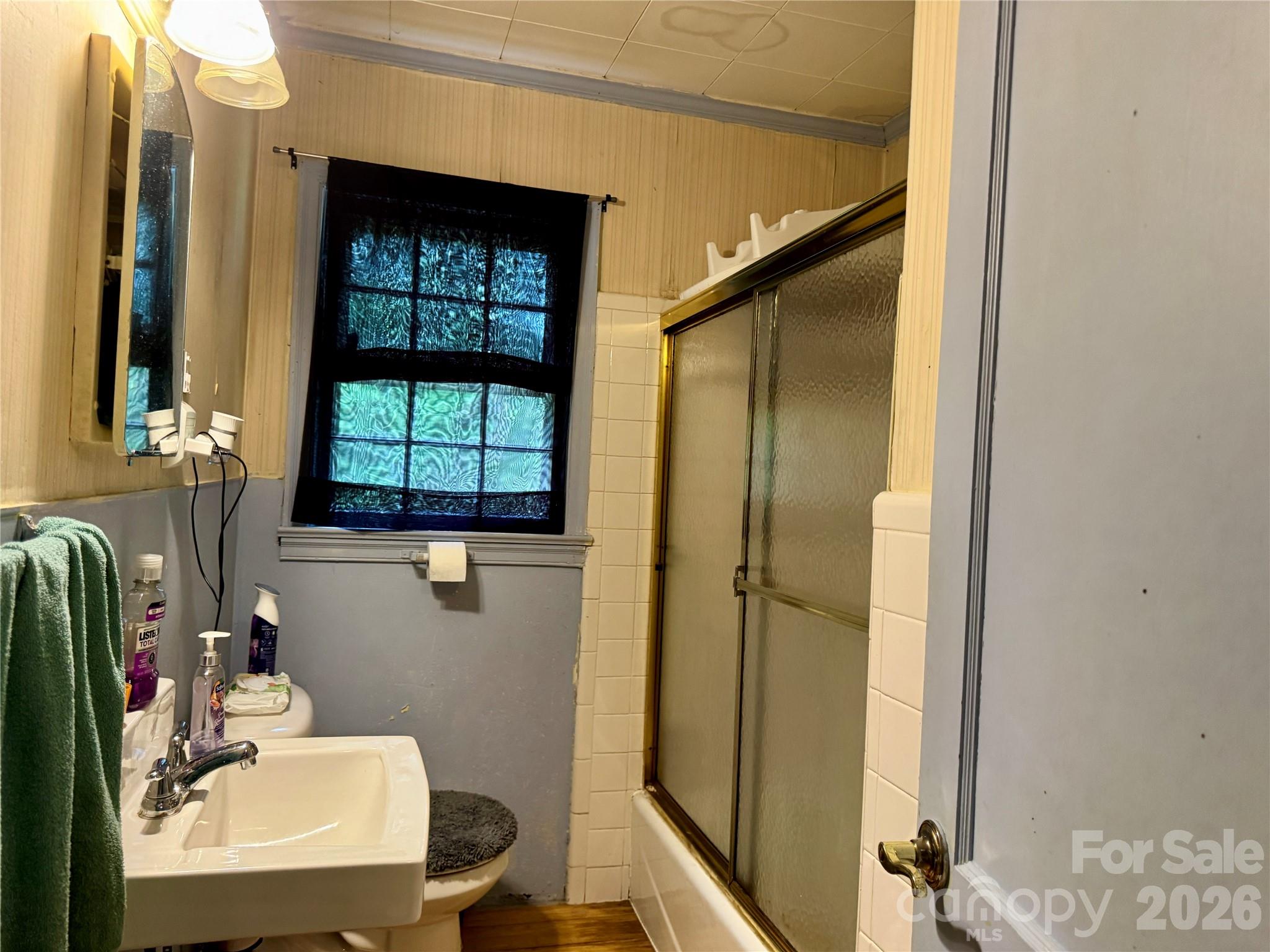 430 Russell Road Property Photo 10
