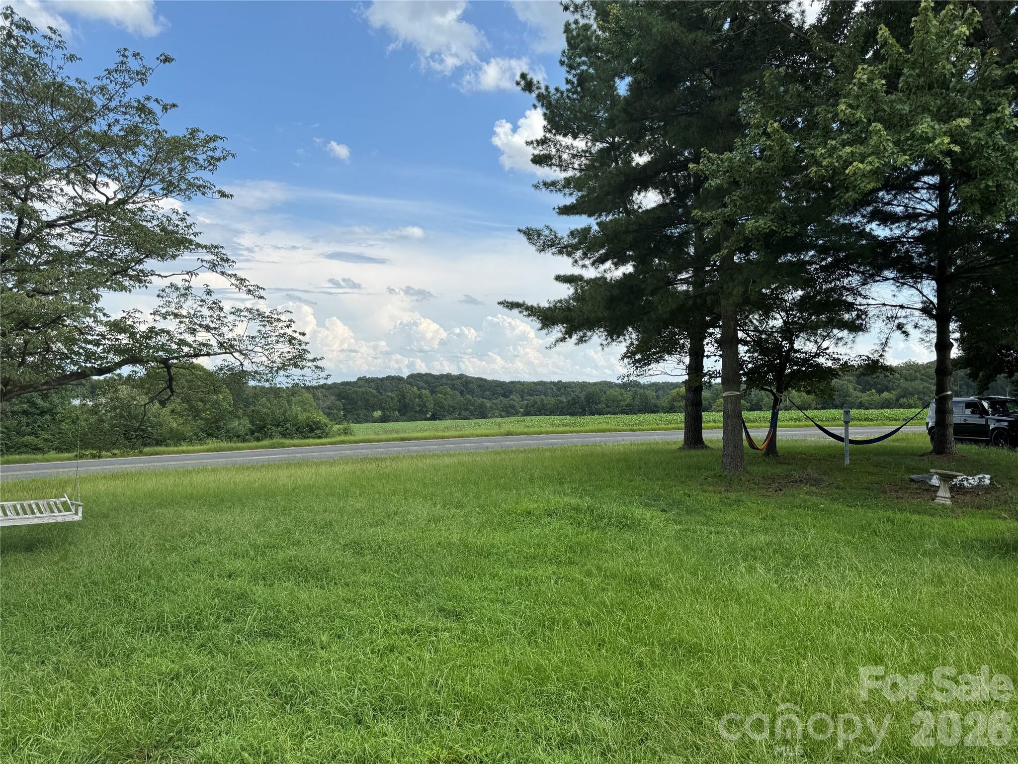 430 Russell Road Property Photo 16