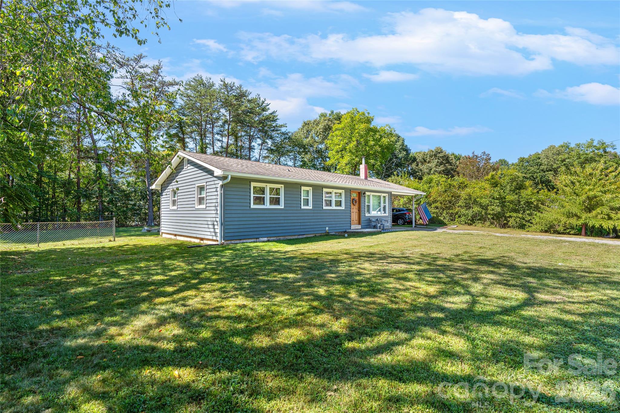 1025 Old Us 70 Highway Property Photo 5