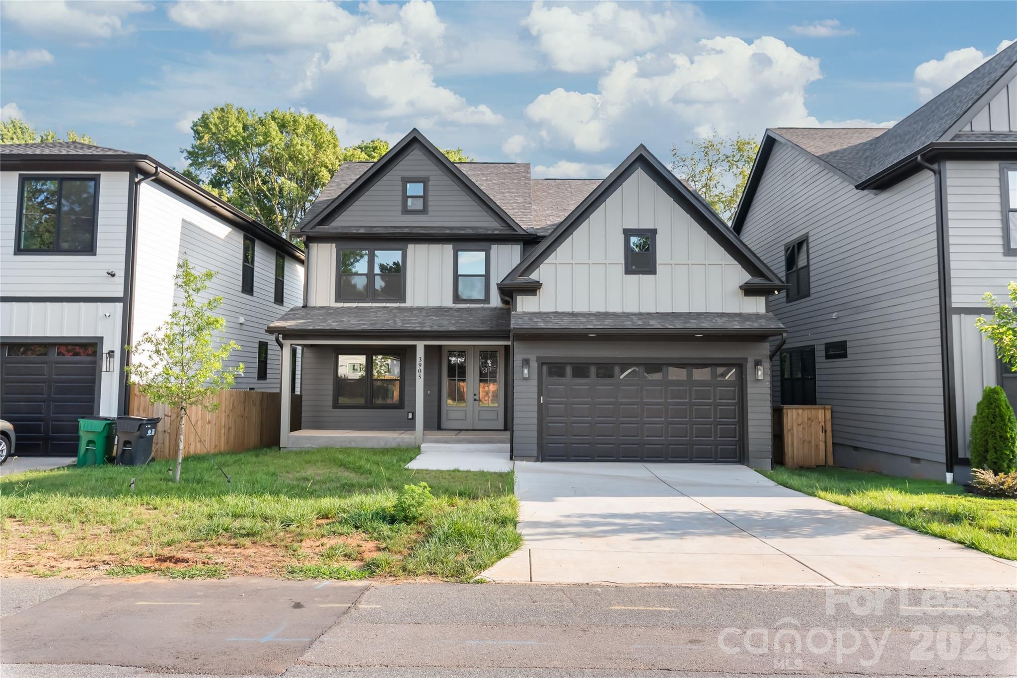 3905 Plainview Road Property Photo 1