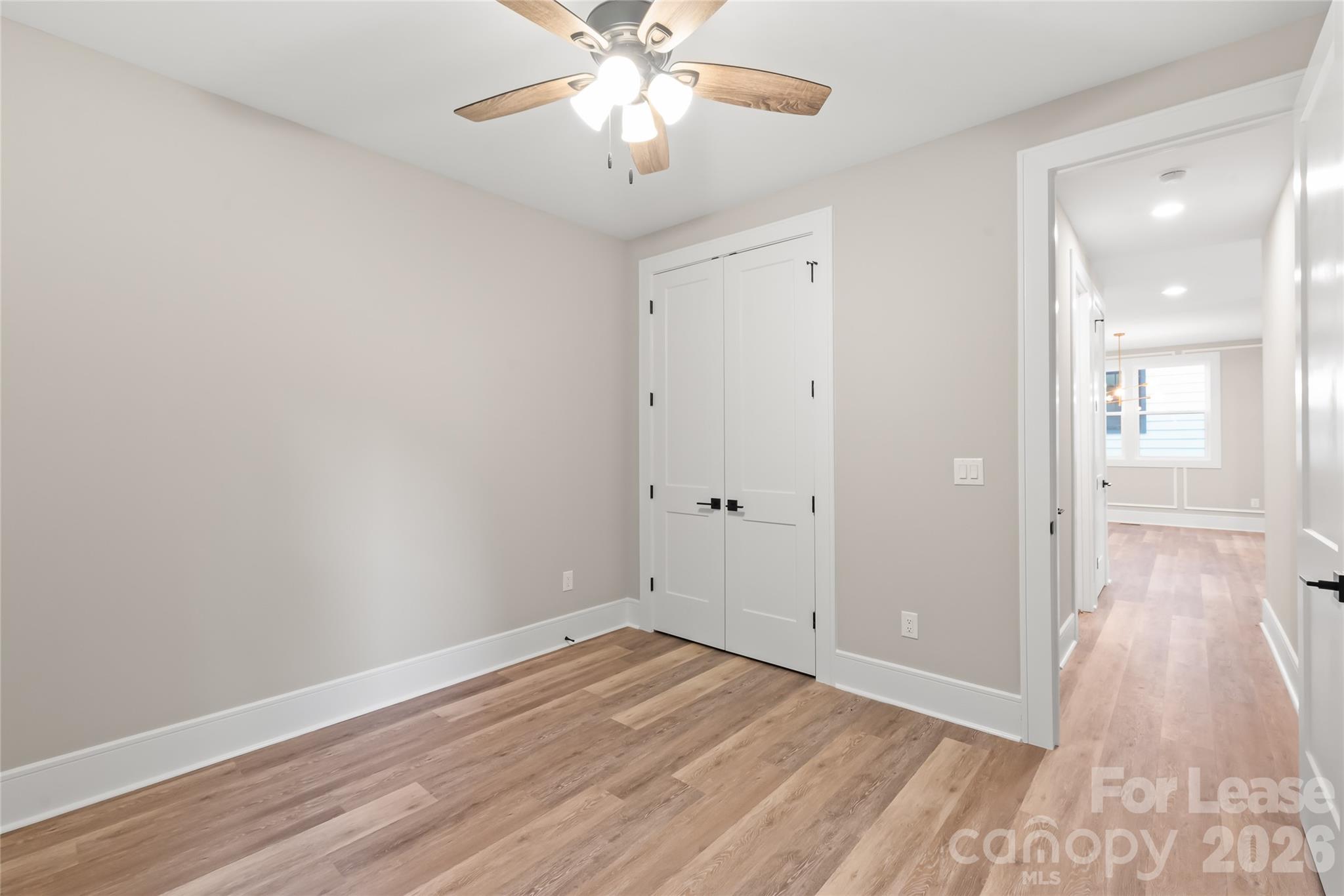 3905 Plainview Road Property Photo 22