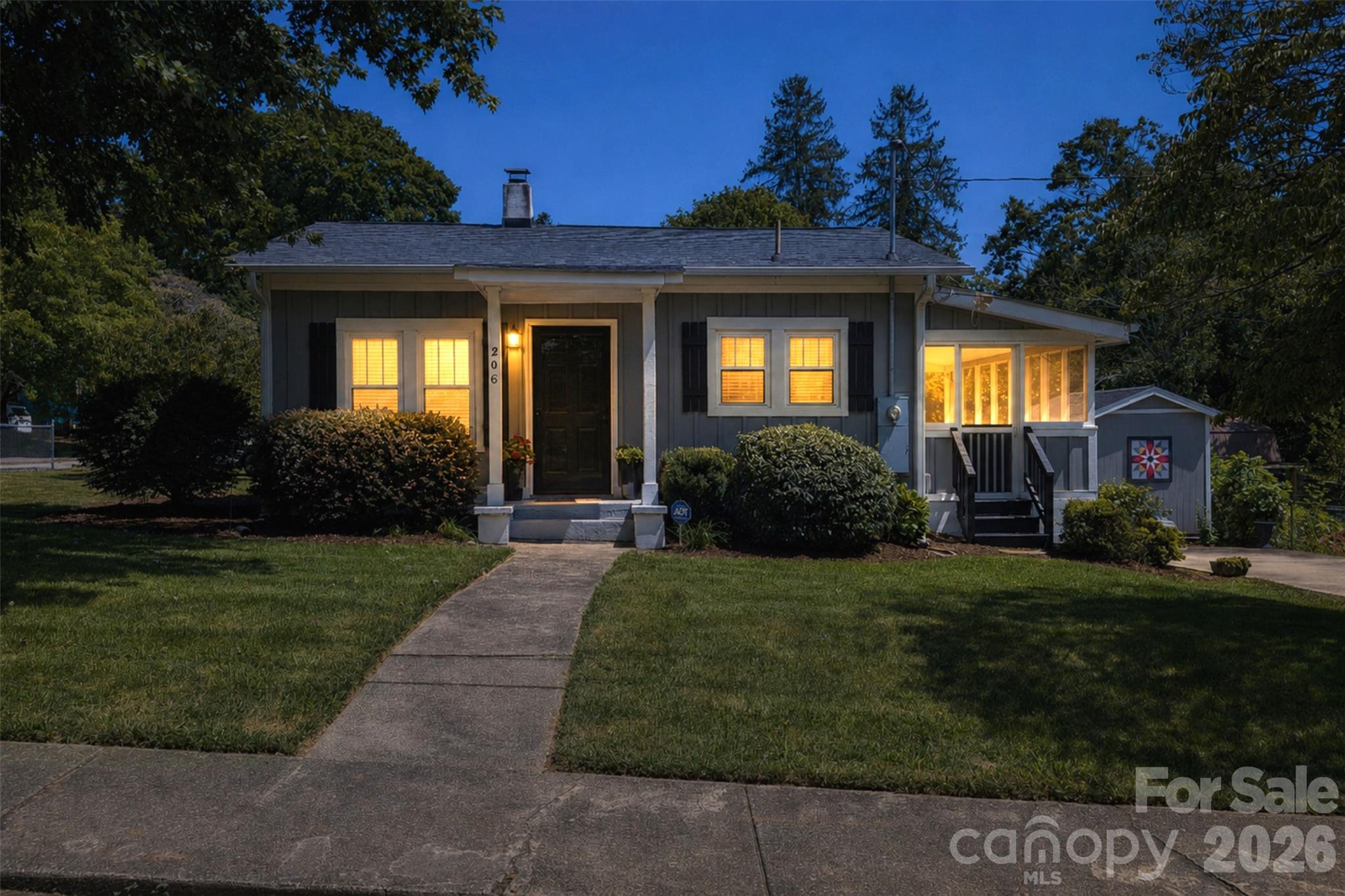 206 Kerlee Heights Road Property Photo 2