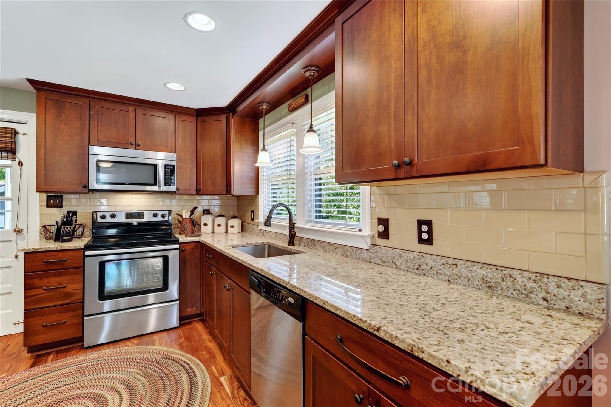 206 Kerlee Heights Road Property Photo 8