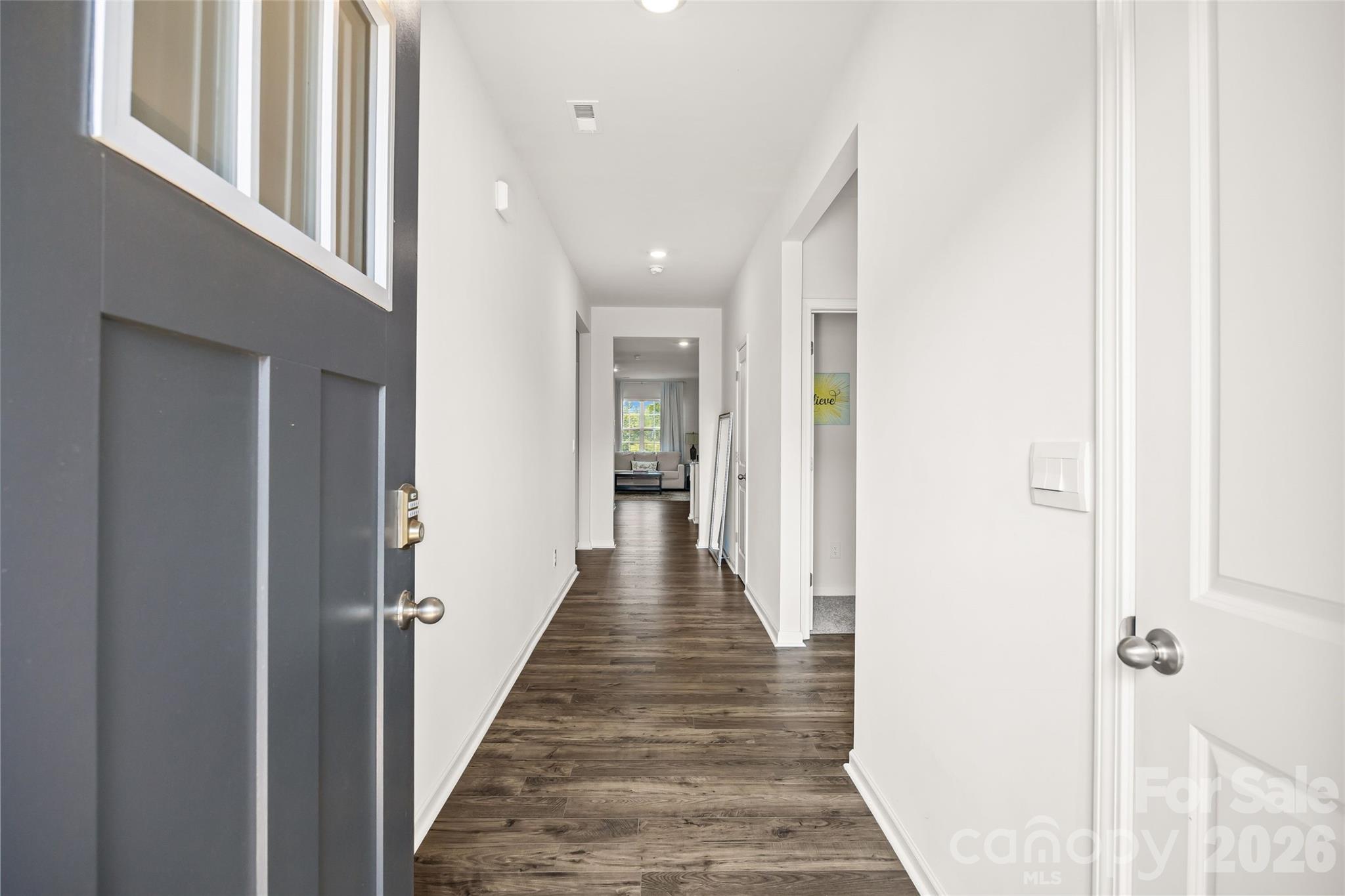 2128 Vanderlyn Street Property Photo 3