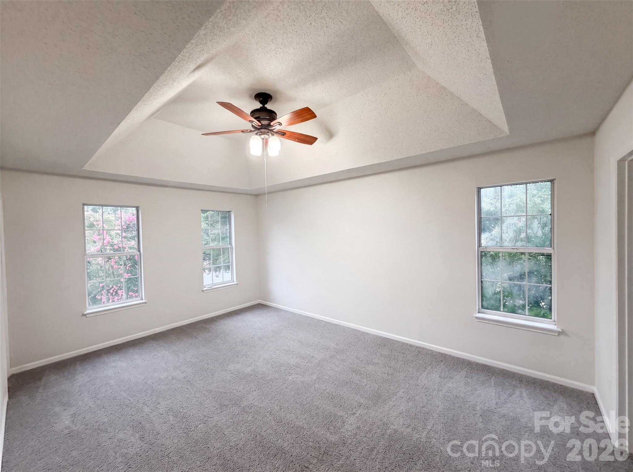 3737 Winterberry Court Property Photo 8