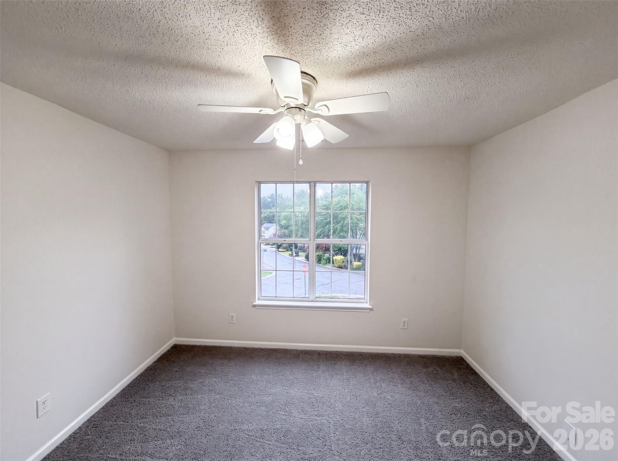 3737 Winterberry Court Property Photo 11