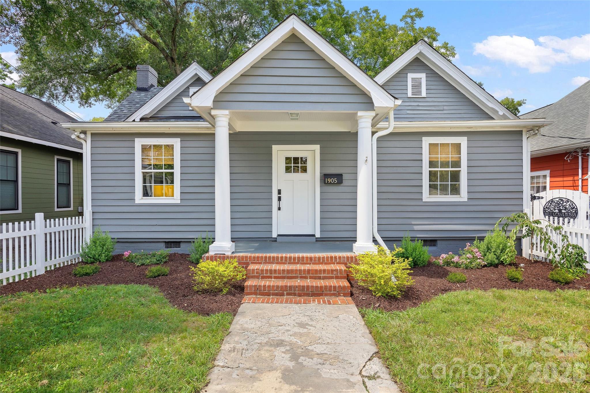 1905 Parson Street Property Photo 3