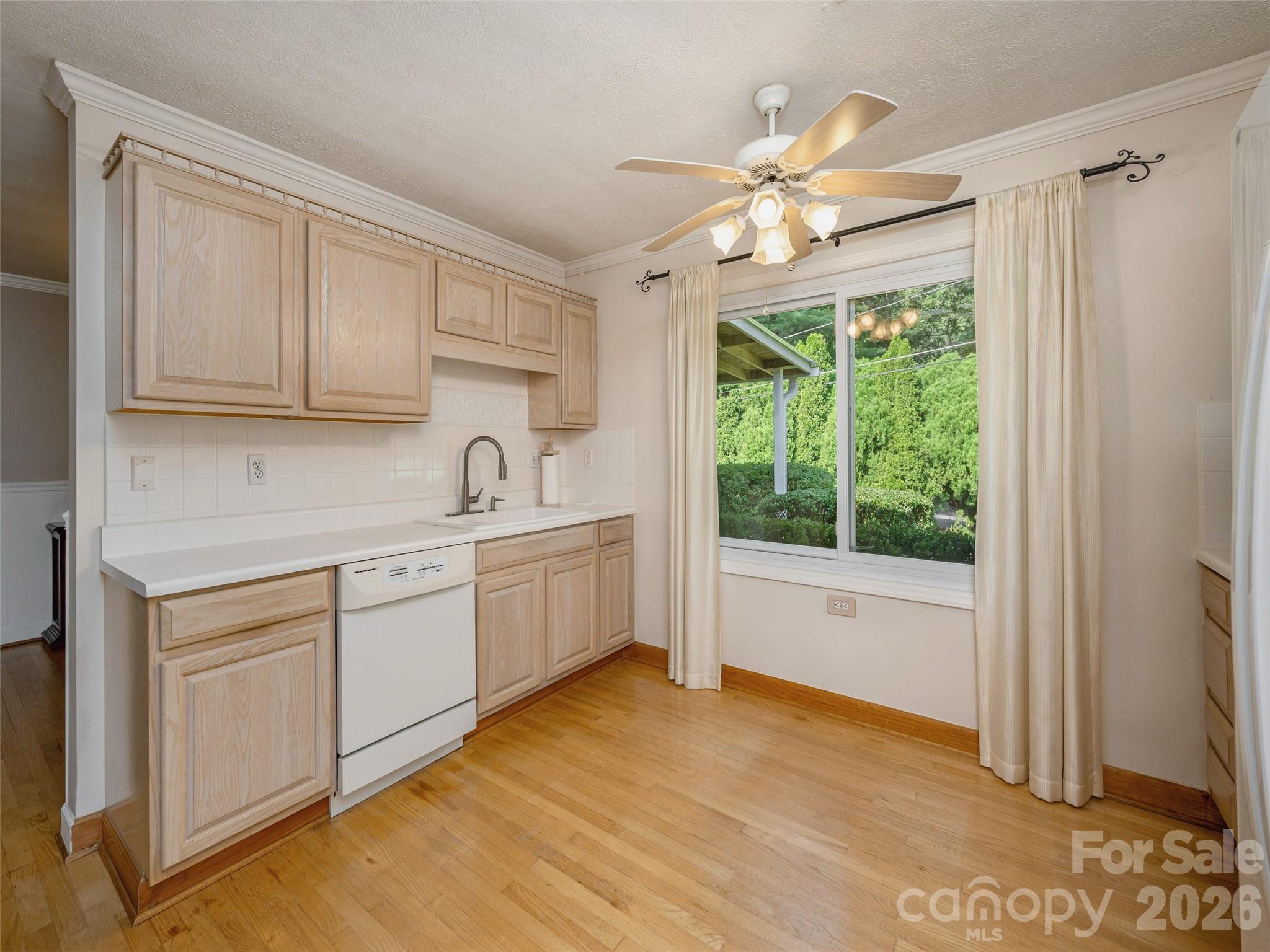 303 Tree Haven Boulevard Property Photo 13