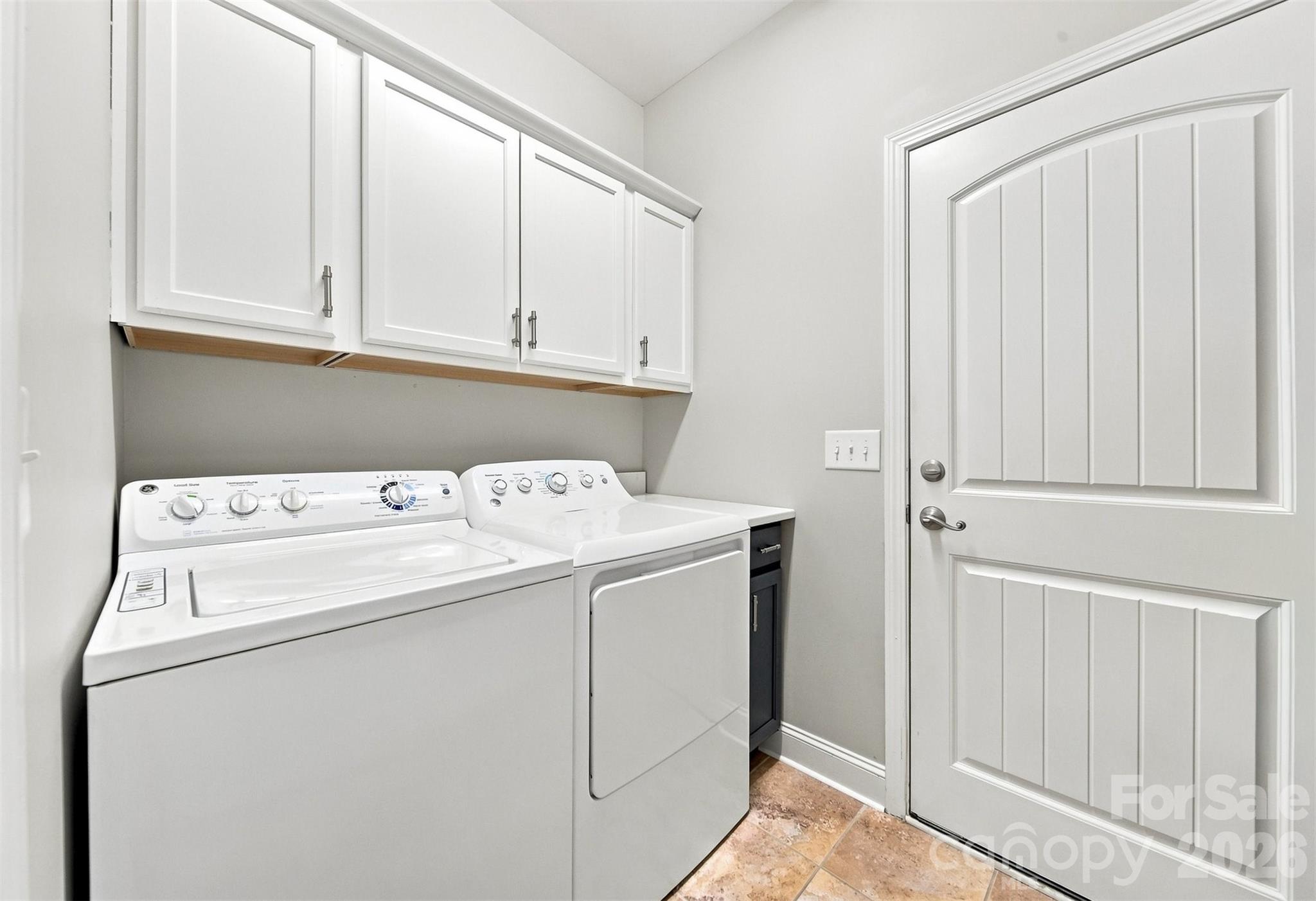 7244 Kenyon Drive Property Photo 24