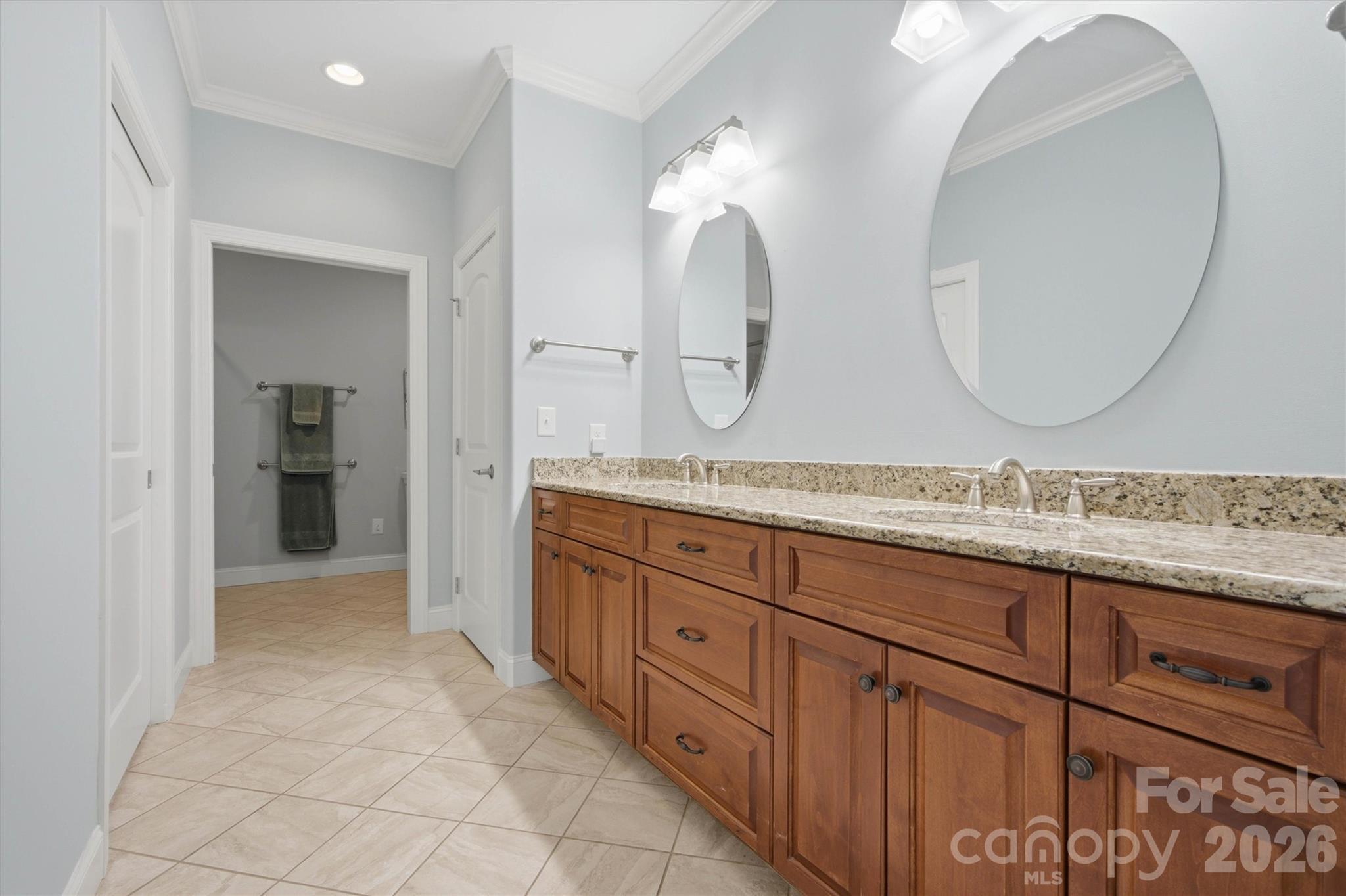 8310 Glacier Drive Property Photo 23
