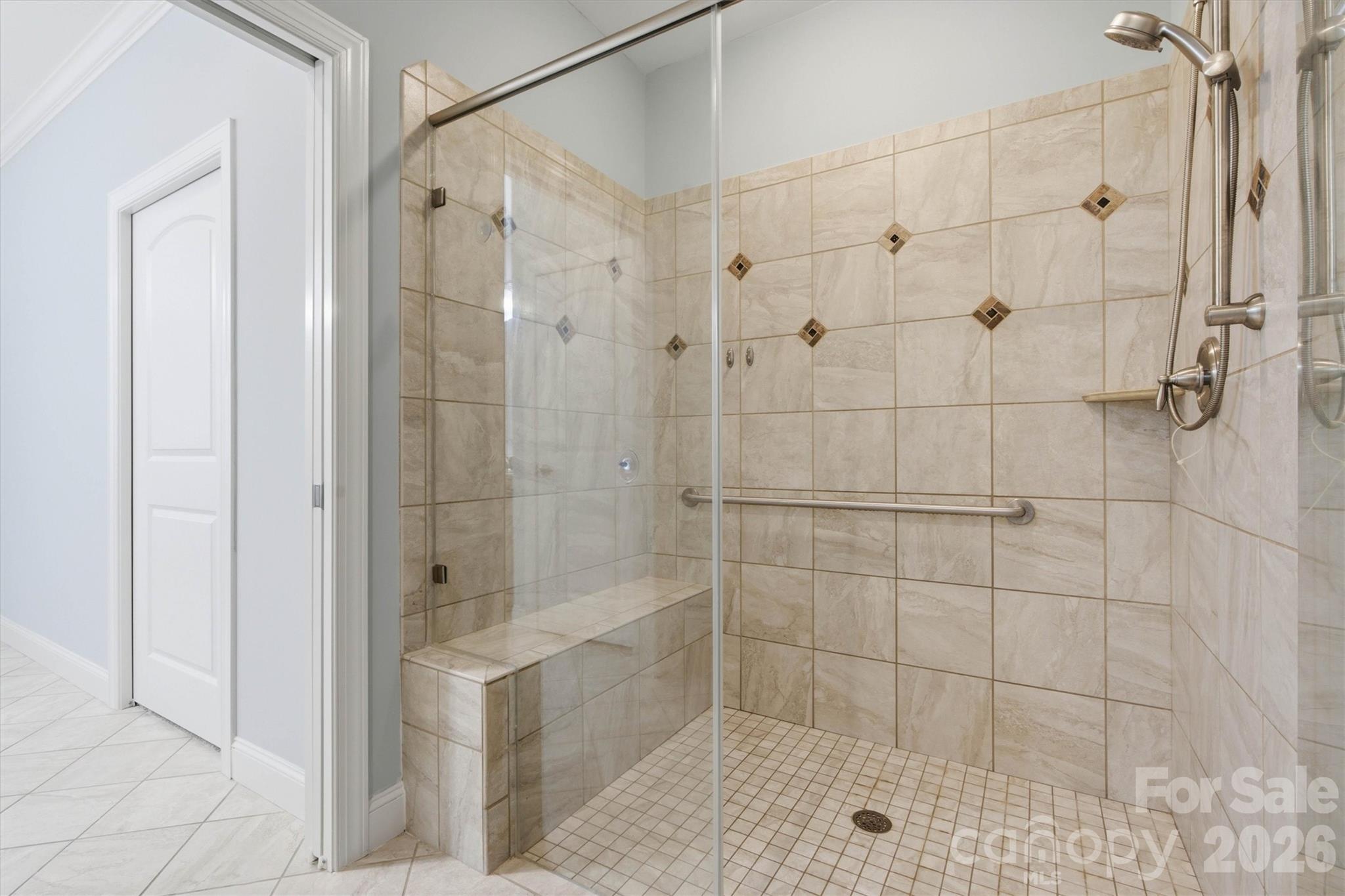 8310 Glacier Drive Property Photo 25