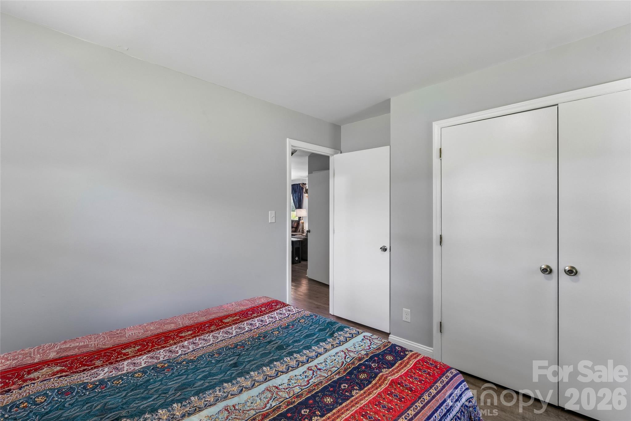 5507 State Line Road Property Photo 26