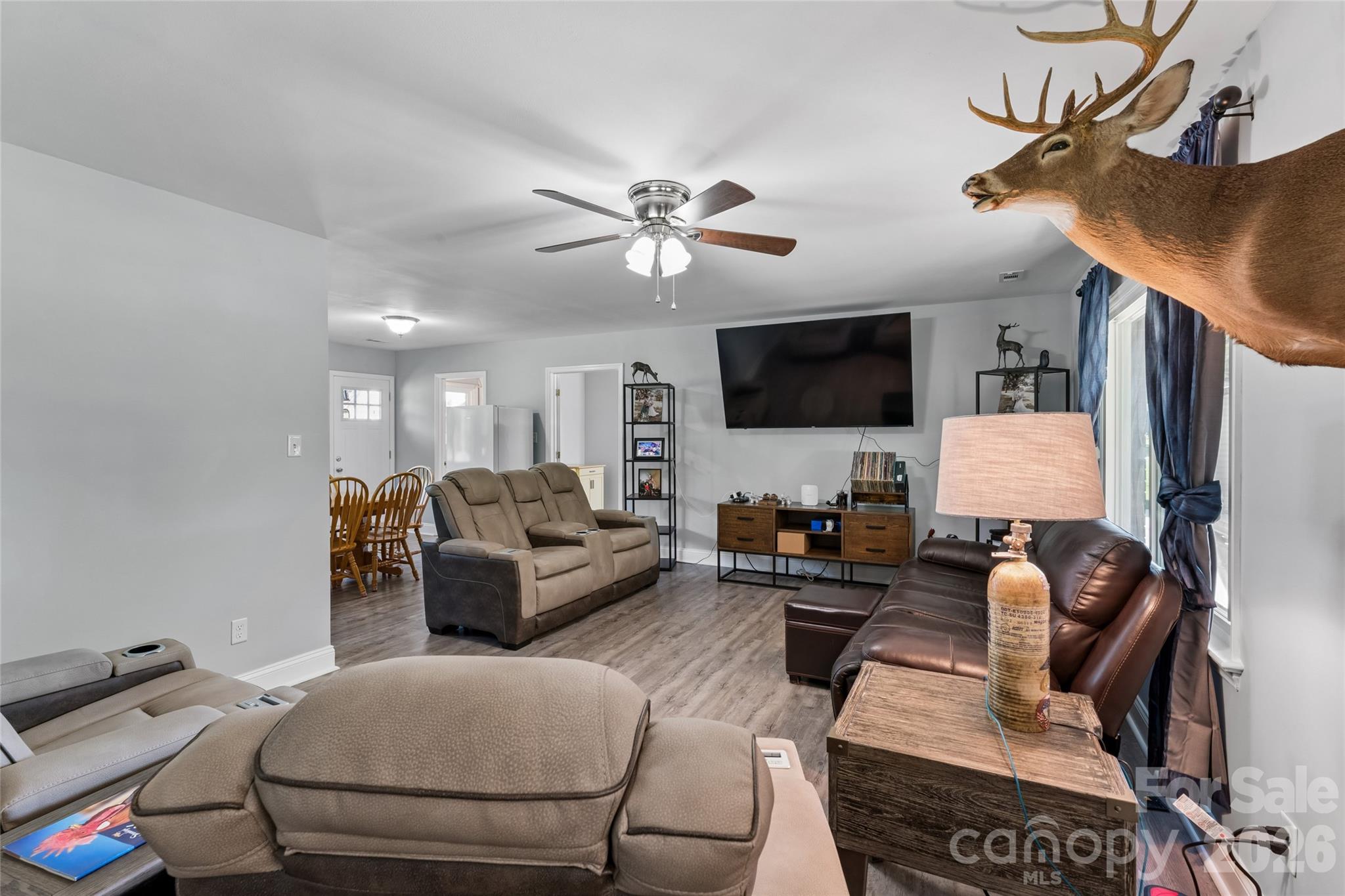 5507 State Line Road Property Photo 38