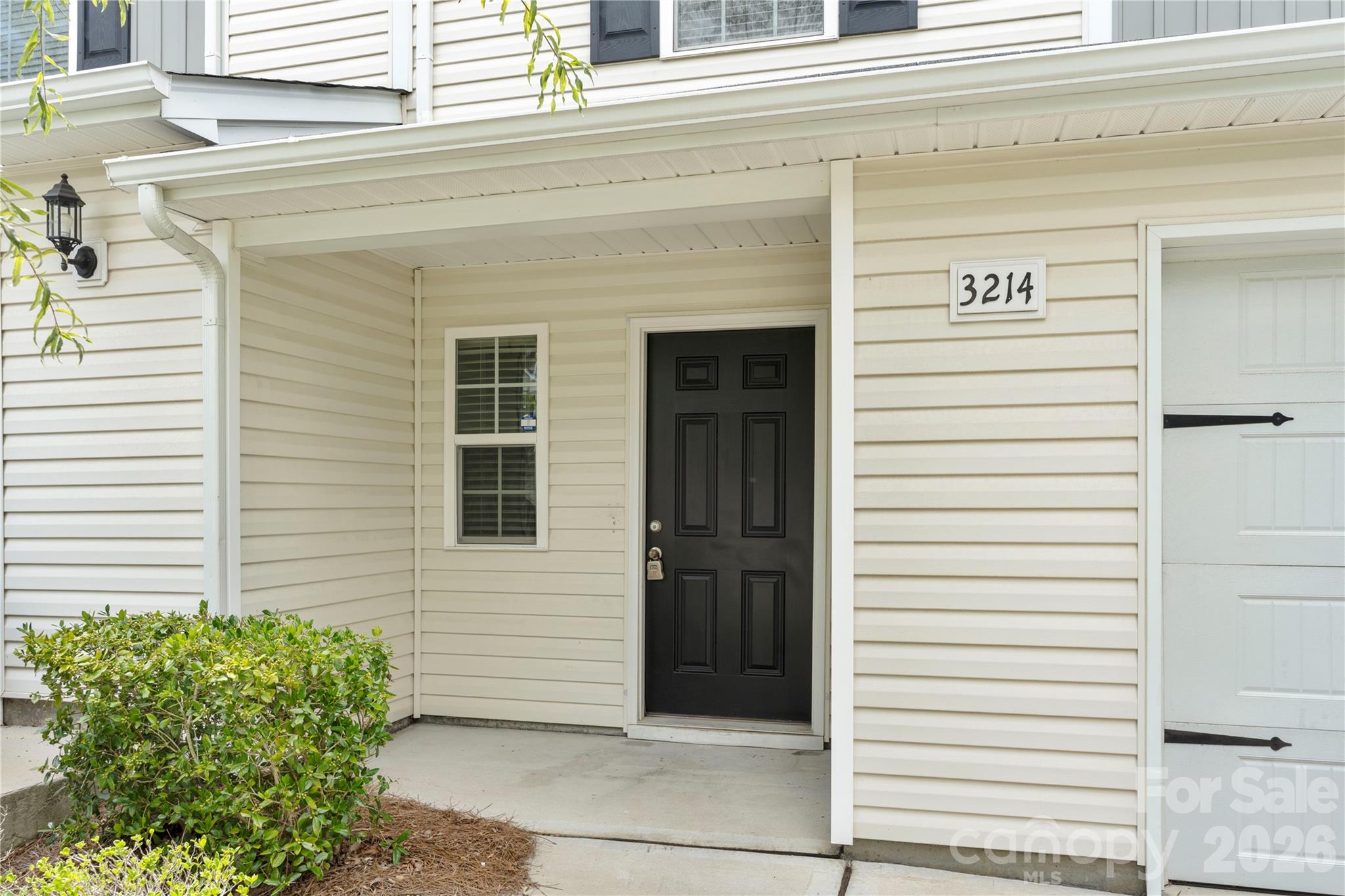 3214 Ellingford Road Property Photo 4